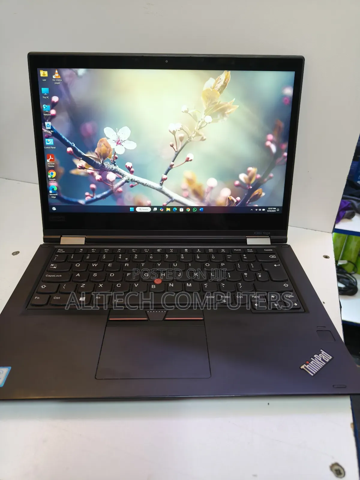 Laptop Lenovo ThinkPad X380 Yoga 8GB Intel Core I5 SSD 256GB
