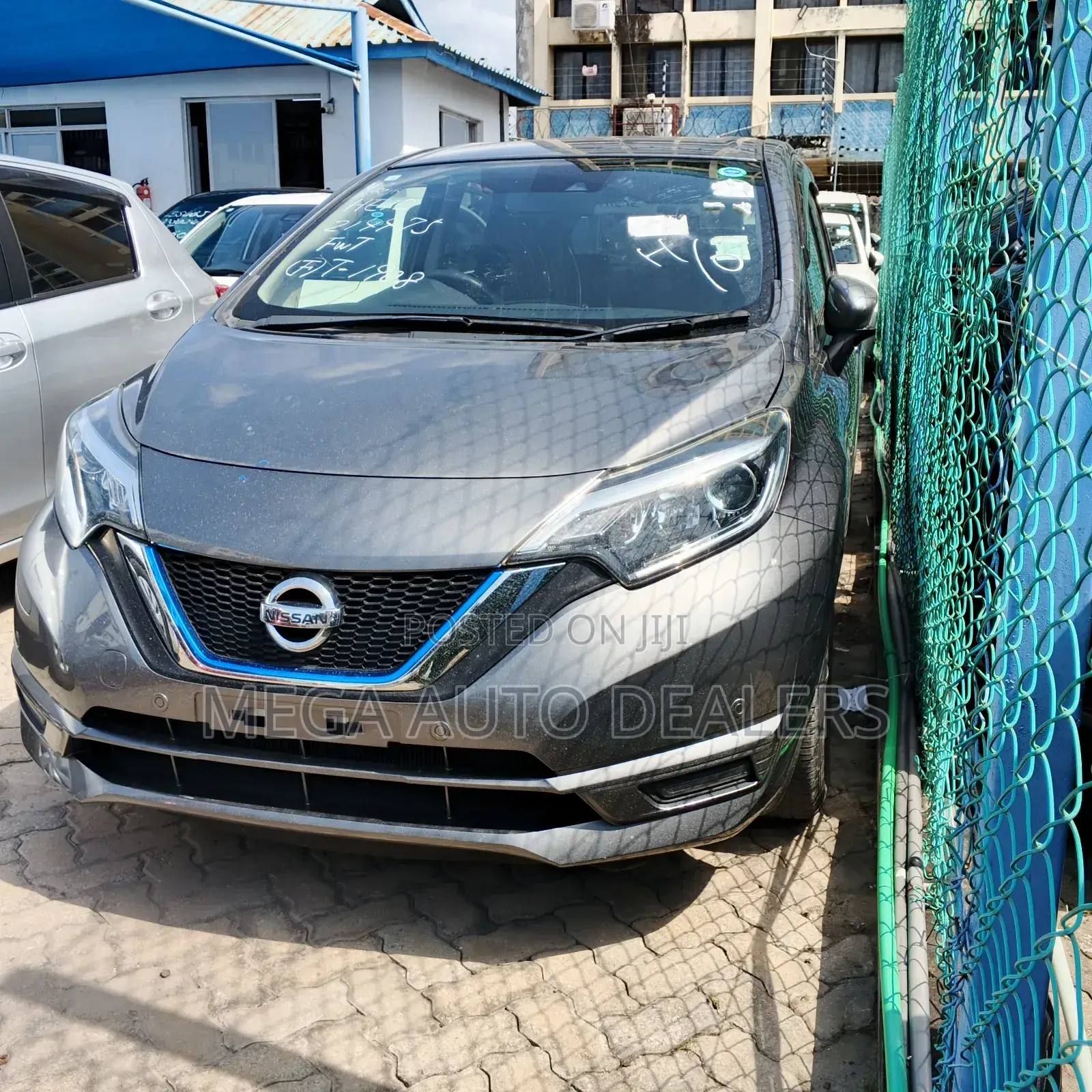 Nissan Note 2018 Silver