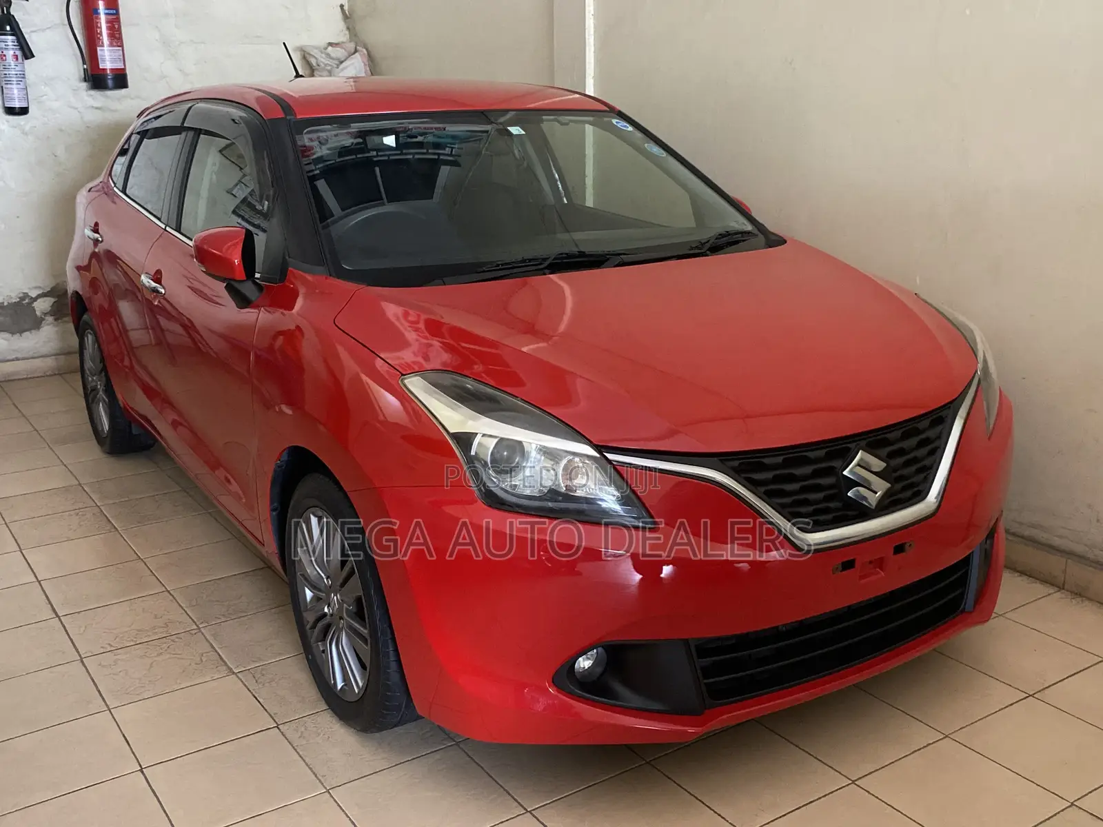 Suzuki Baleno 2018 Red