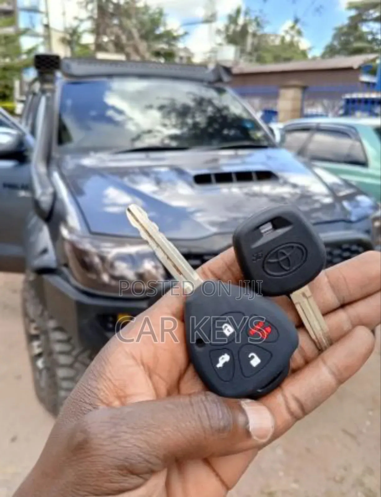 Toyota Hilux Key Duplication Experts 空