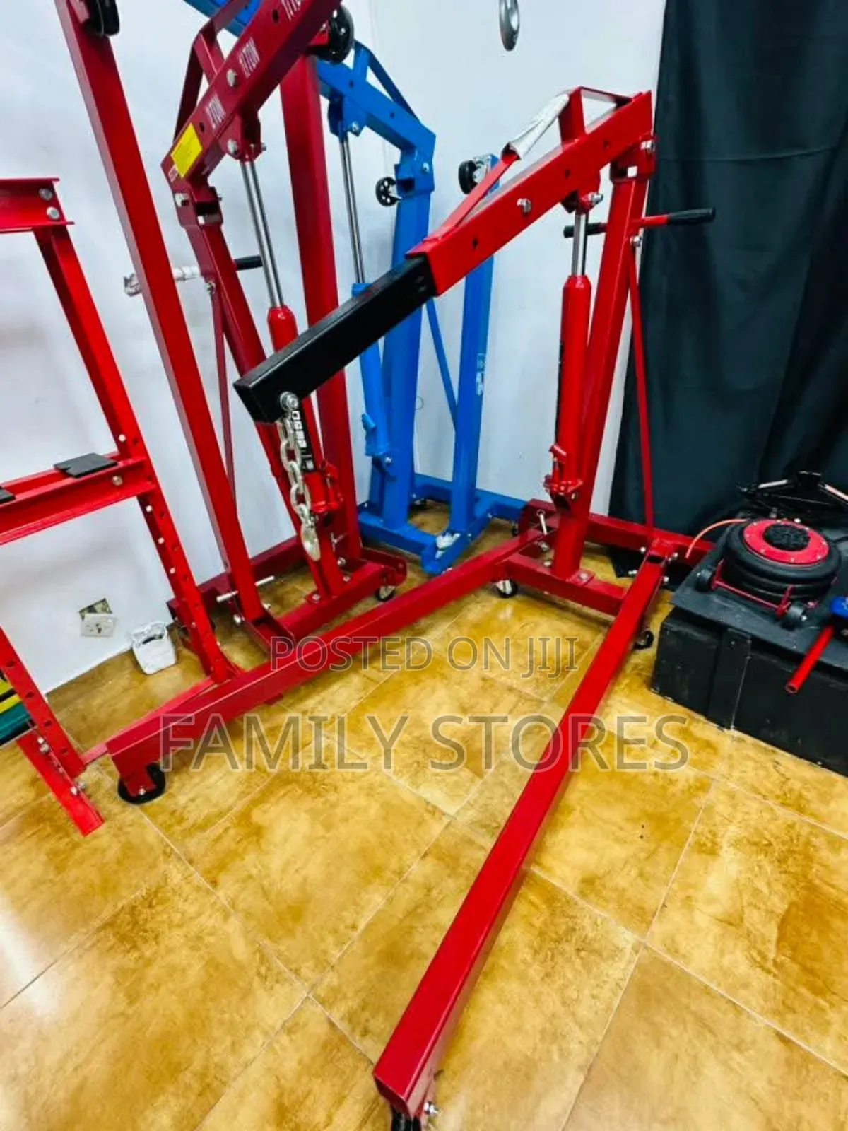 Heavy Duty Hydraulic Engine Crane 2tonne.