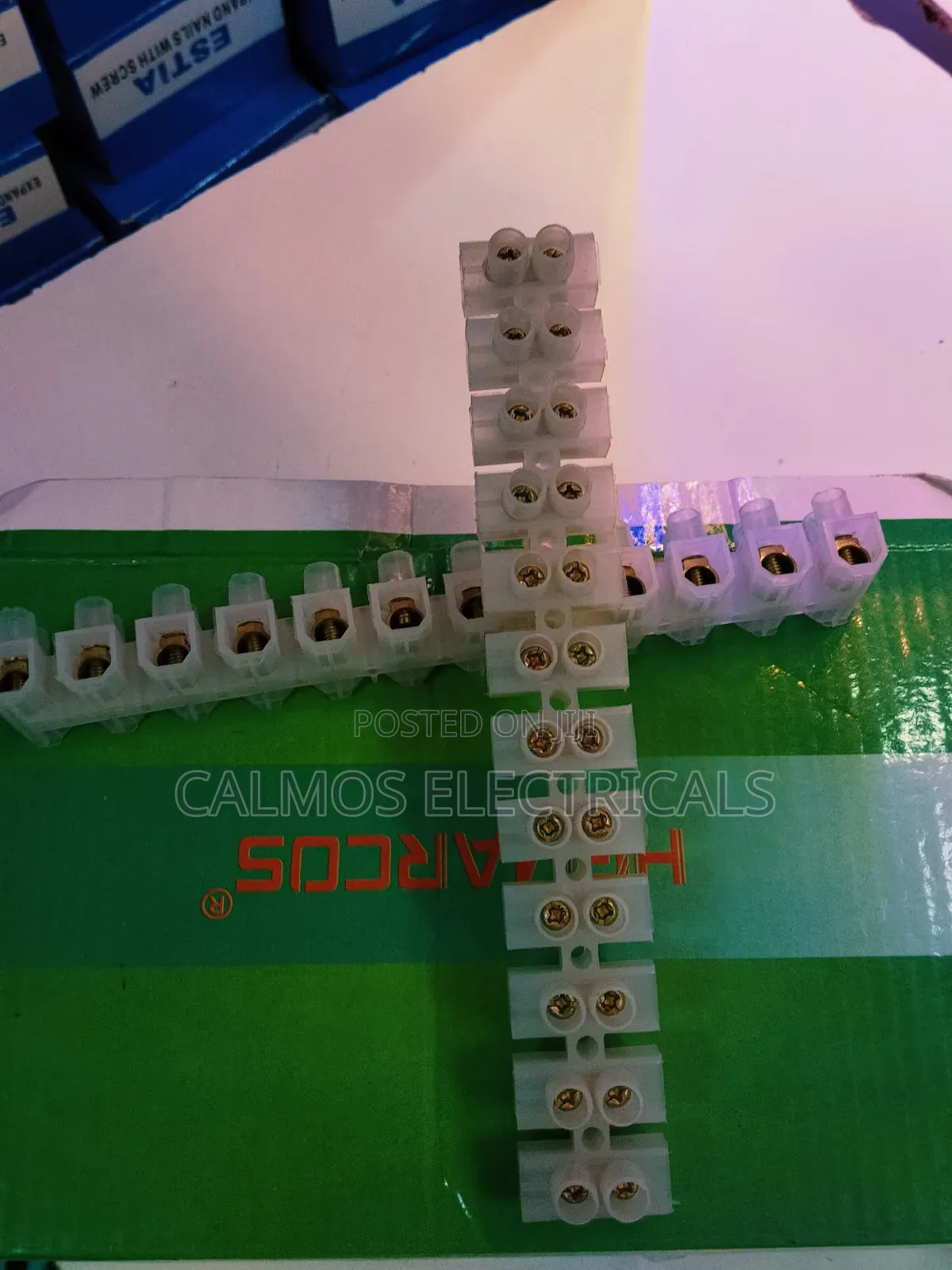 60a Plastic Connector