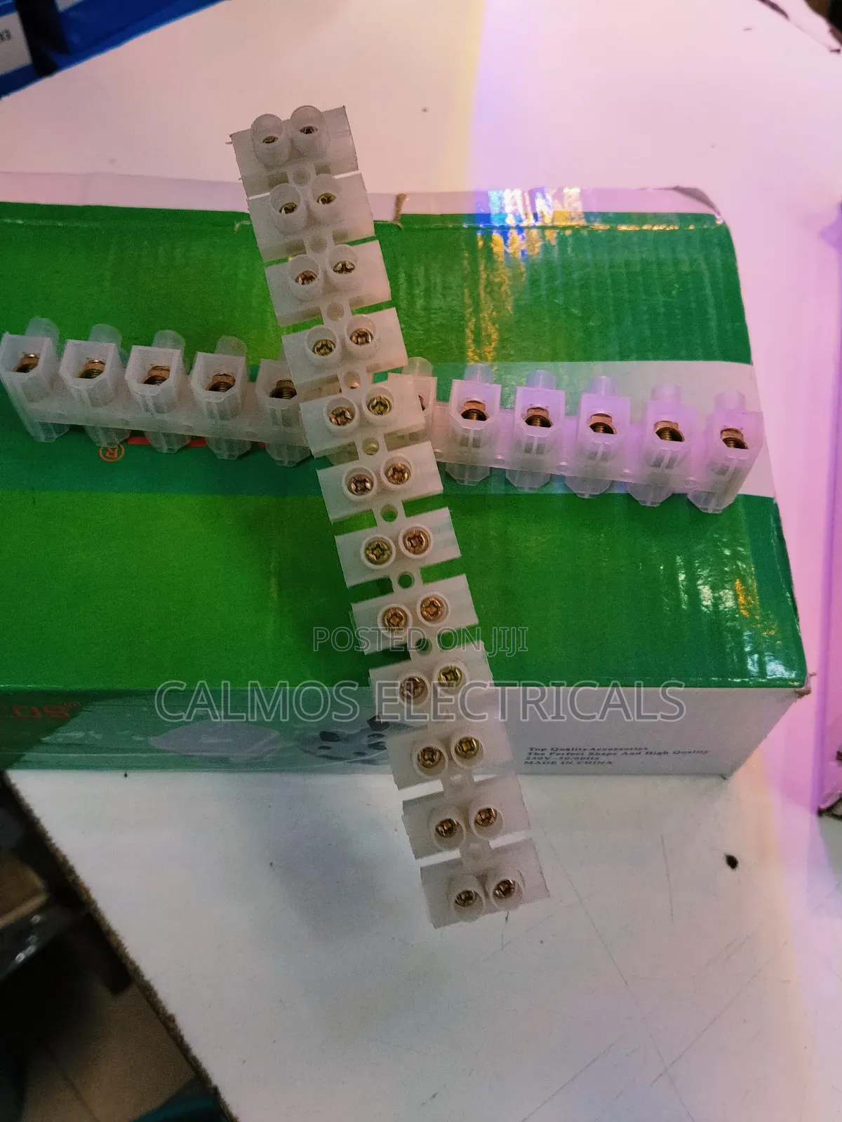 60a Plastic Connector
