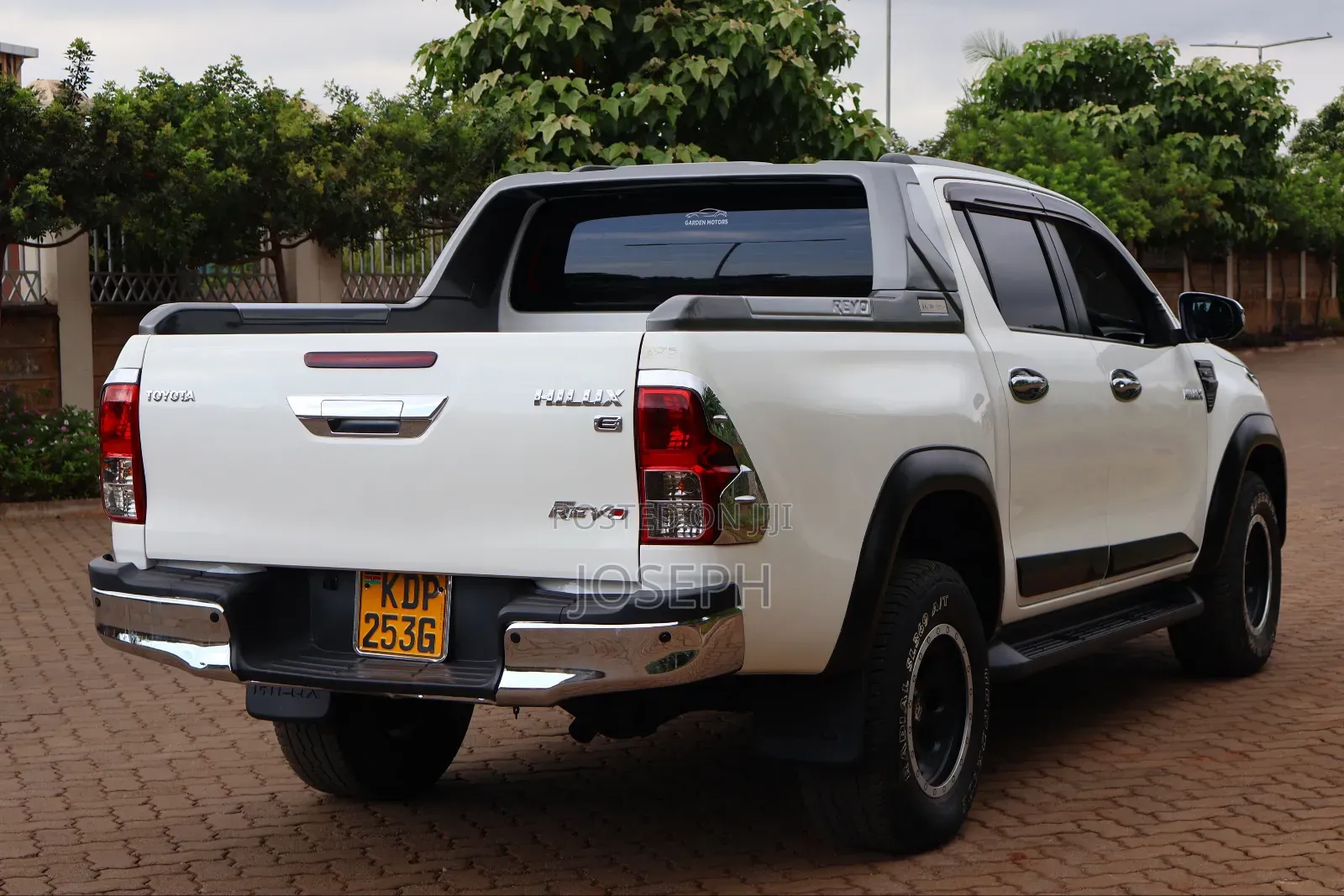 Toyota Hilux Revo Double Cab Deisel 2.4 RWD 2016 Pearl