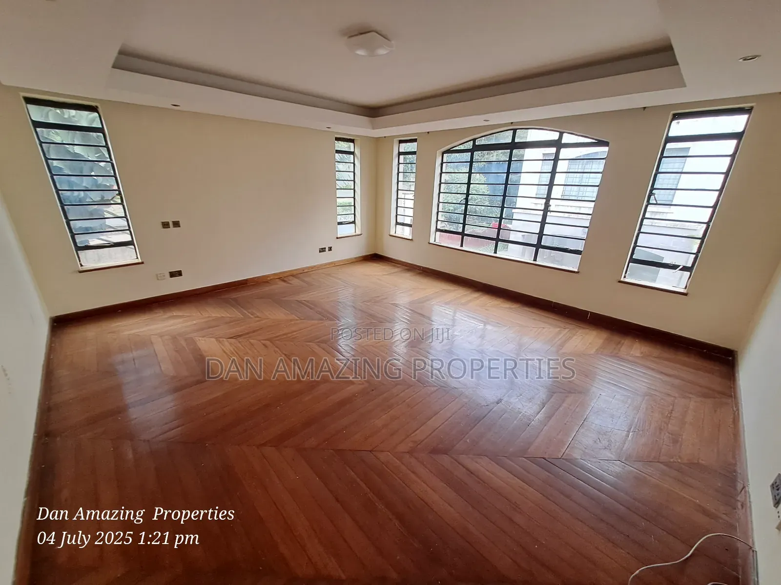 6 Units of 5bdr Townhouse Lavington for Sale Alng Convent Dr