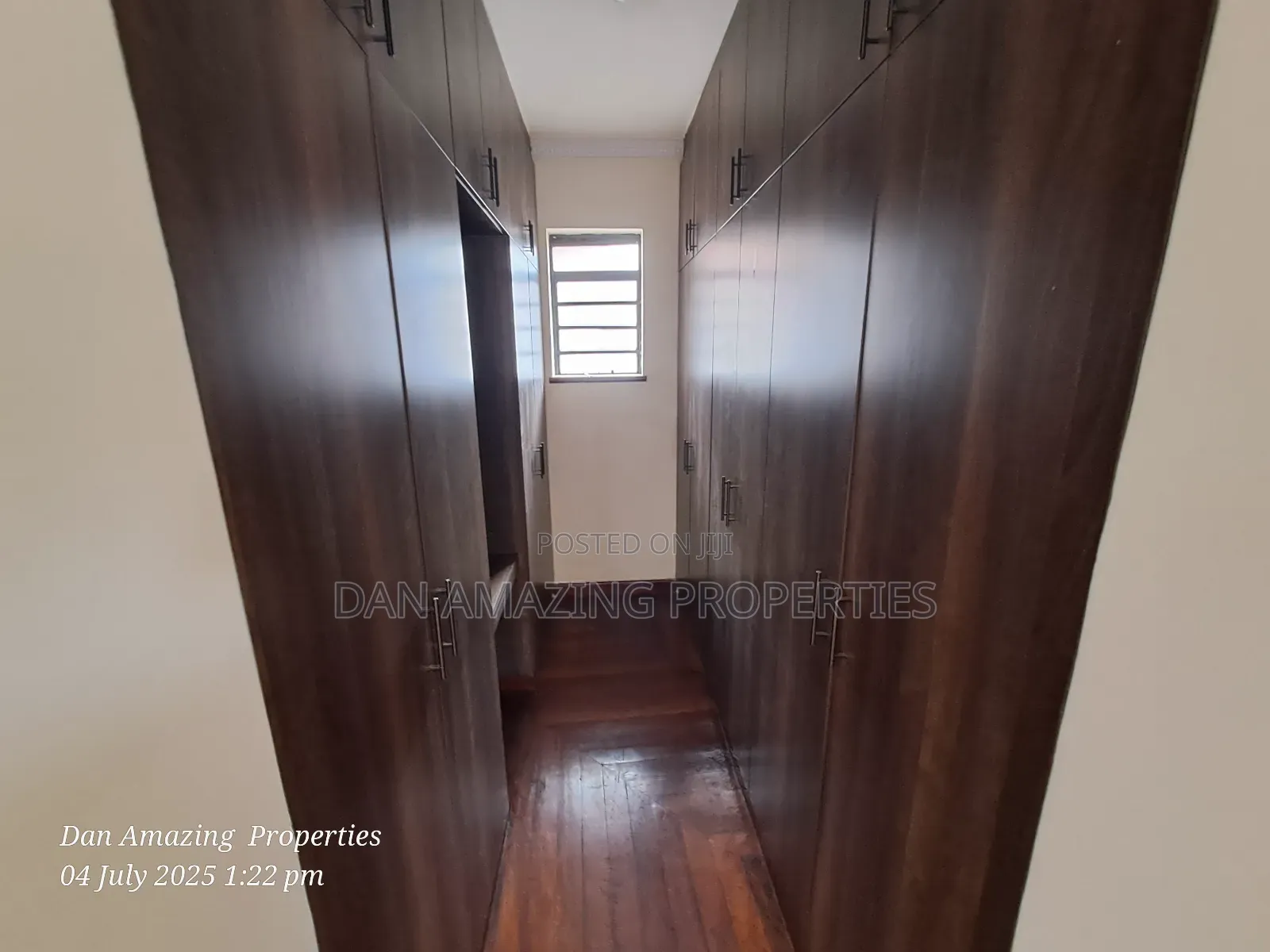6 Units of 5bdr Townhouse Lavington for Sale Alng Convent Dr