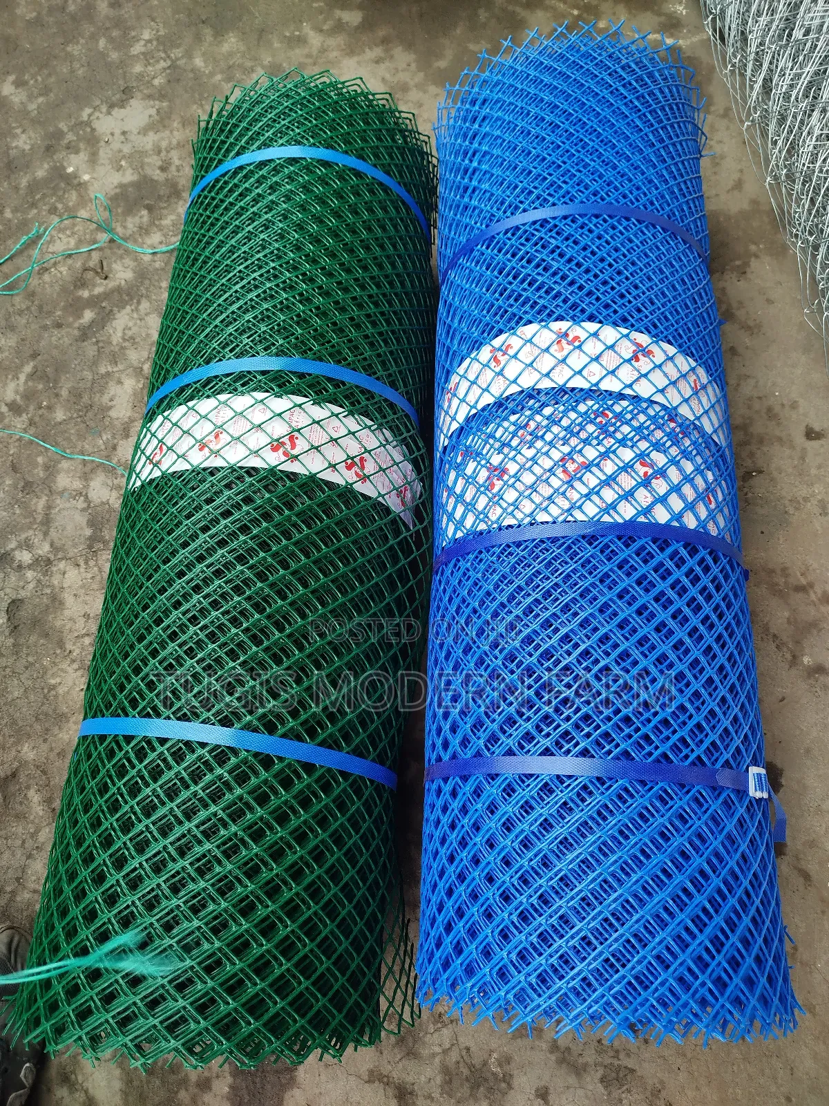 25 Meters Chicken Wire Mesh- Plastic 1 Meter Wide - 1 Inch Aparture