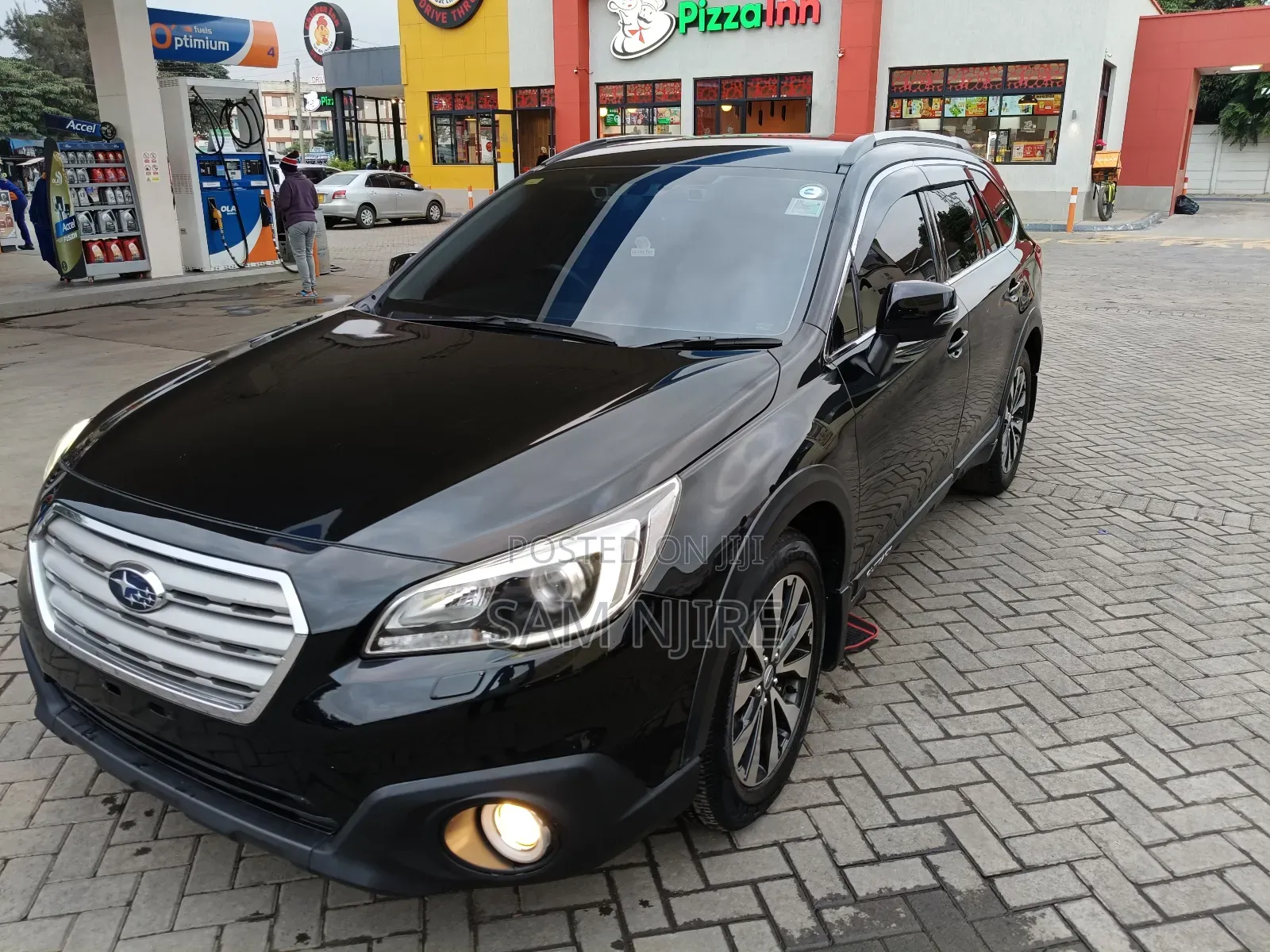 Subaru Outback 2.5i Premium AWD 2016 Black