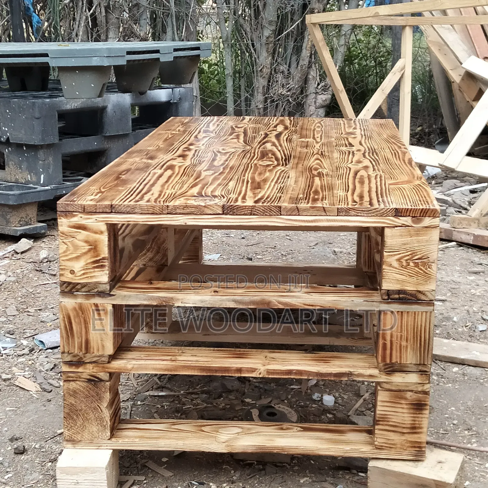 Artisan Wooden Pallet Coffee Table, Rustic Elegance