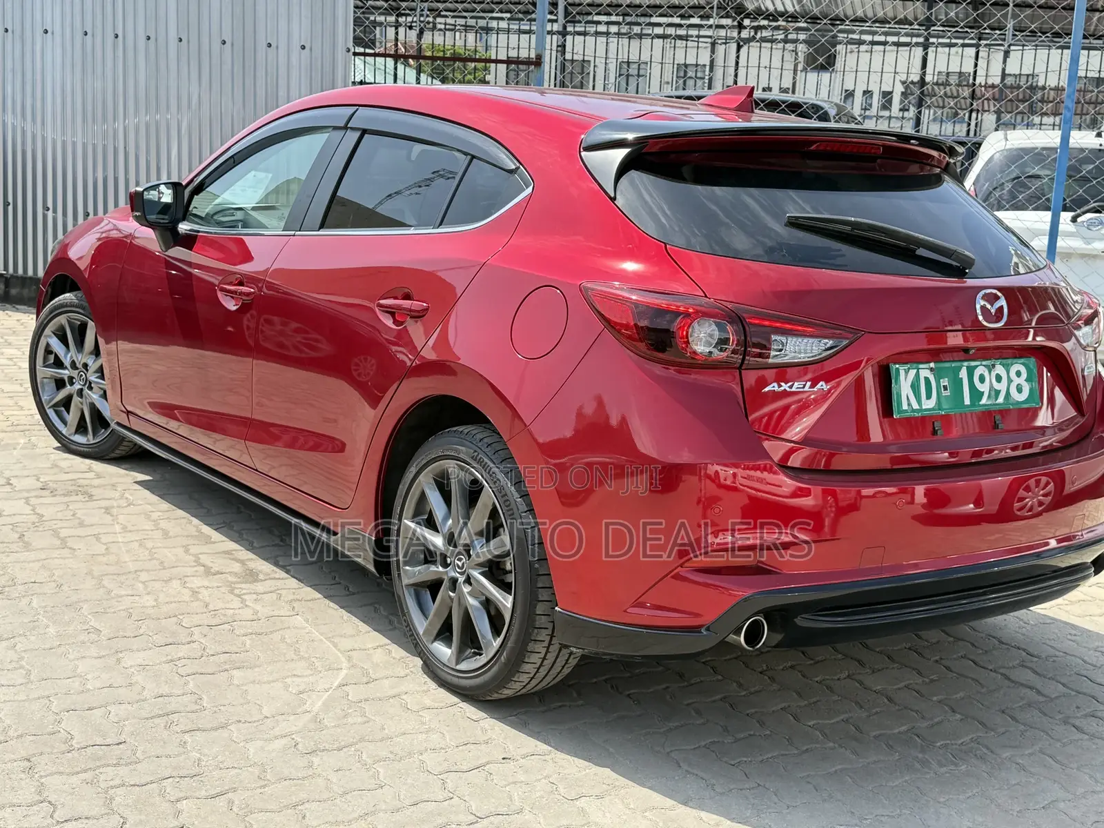 Mazda Axela 2018 Burgundy