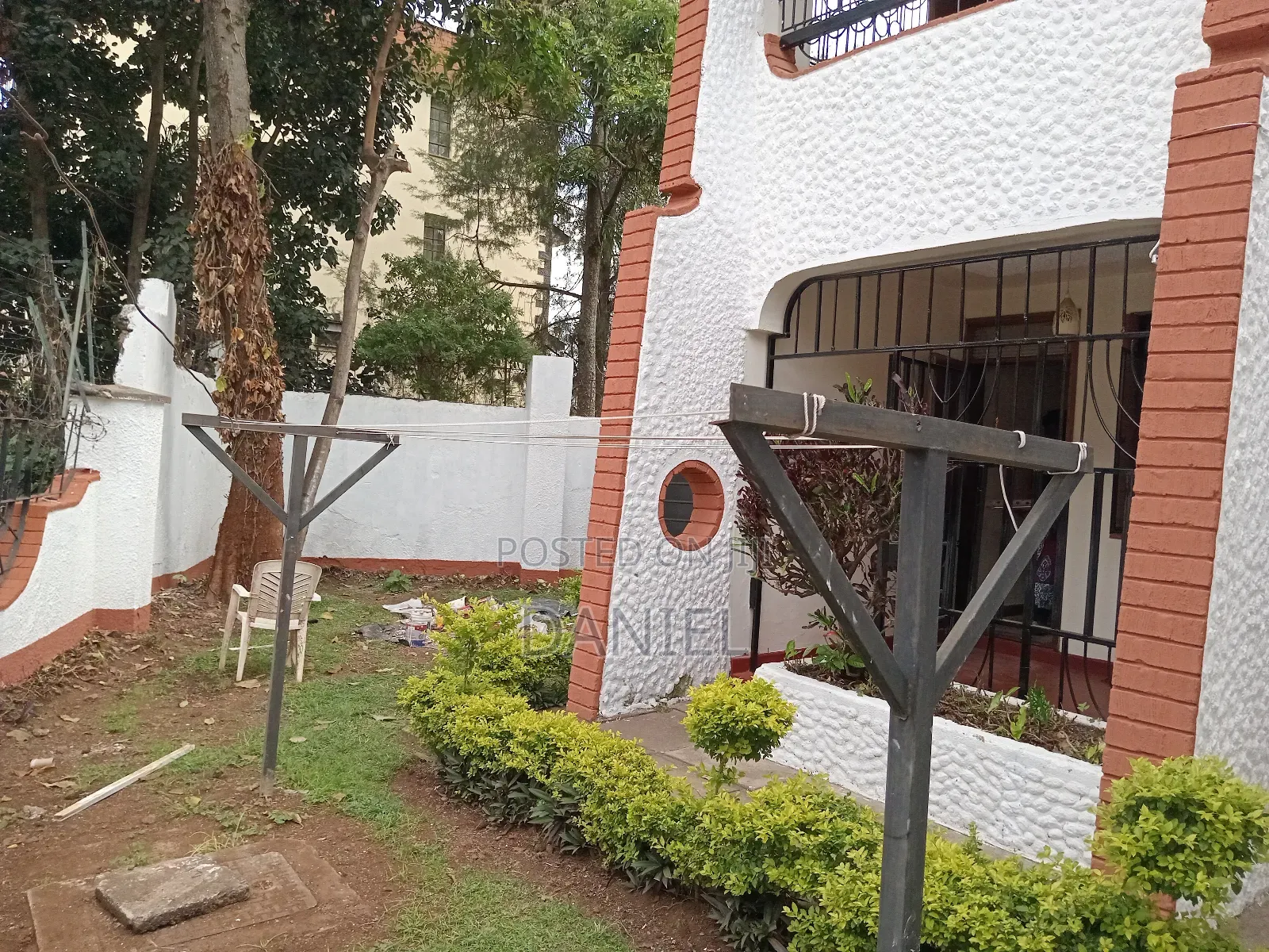 Five Bedroom Commercial Townhouse to Let Riverside Drive