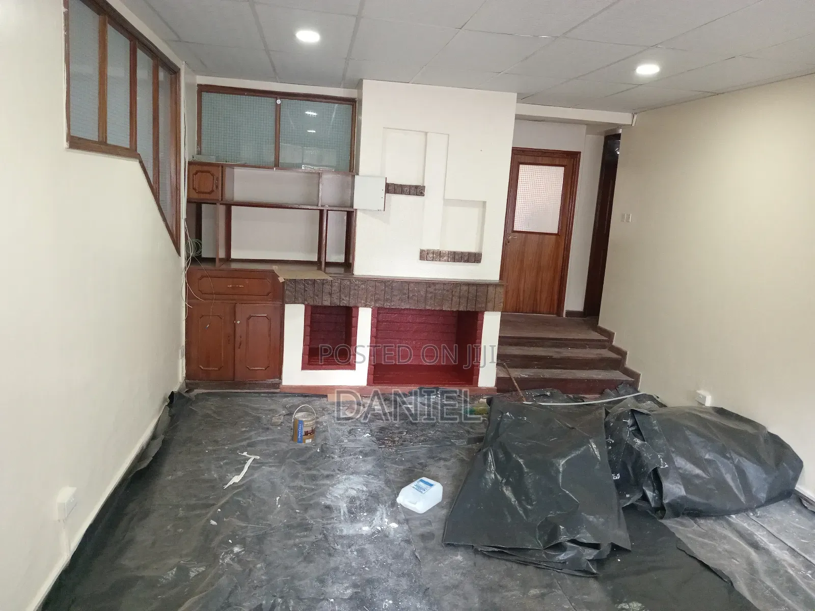 Five Bedroom Commercial Townhouse to Let Riverside Drive