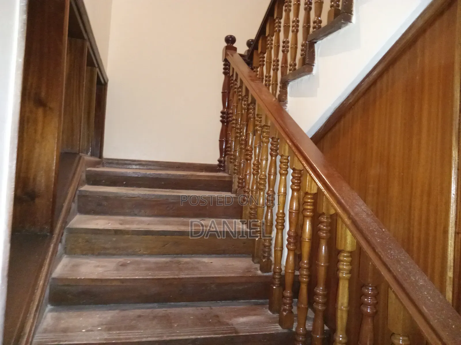 Five Bedroom Commercial Townhouse to Let Riverside Drive