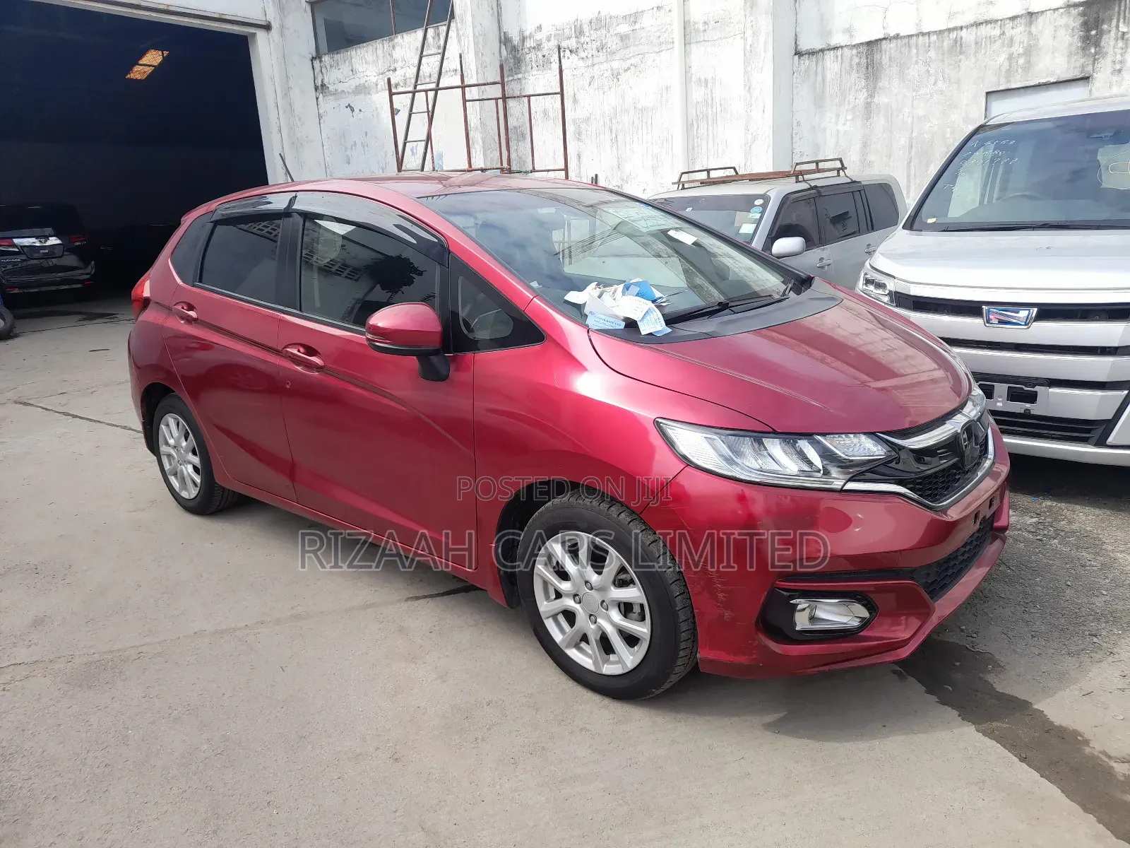 Honda Fit EX 2018 Pink