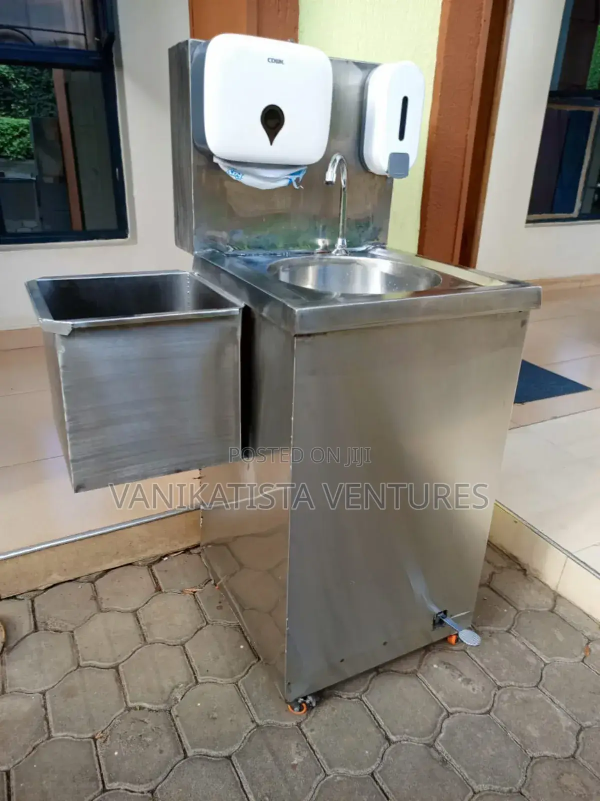 Brand New Foot Press Hand Washing Station