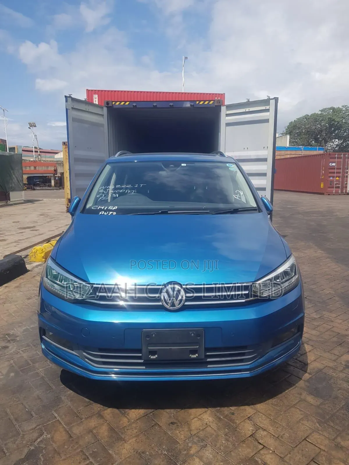Volkswagen Touran 2018 Blue