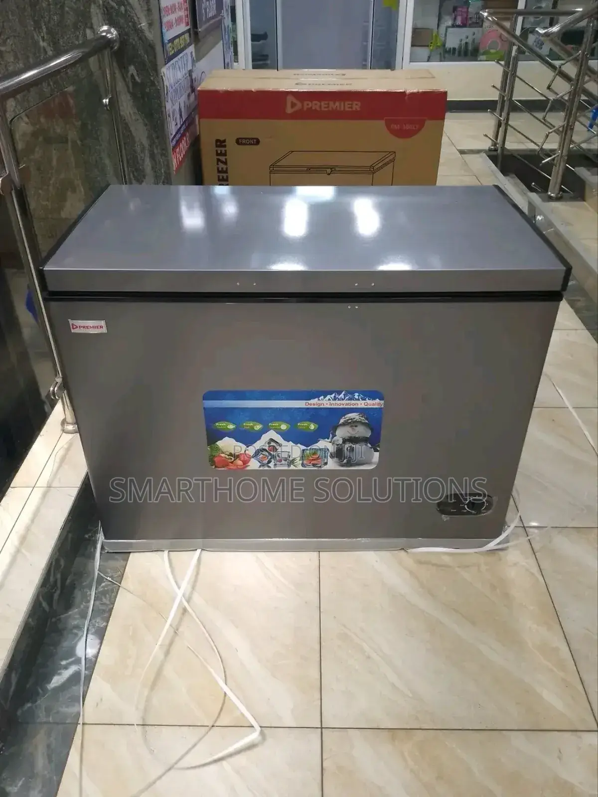 Chest Freezer/ Premier Freezer 300 L