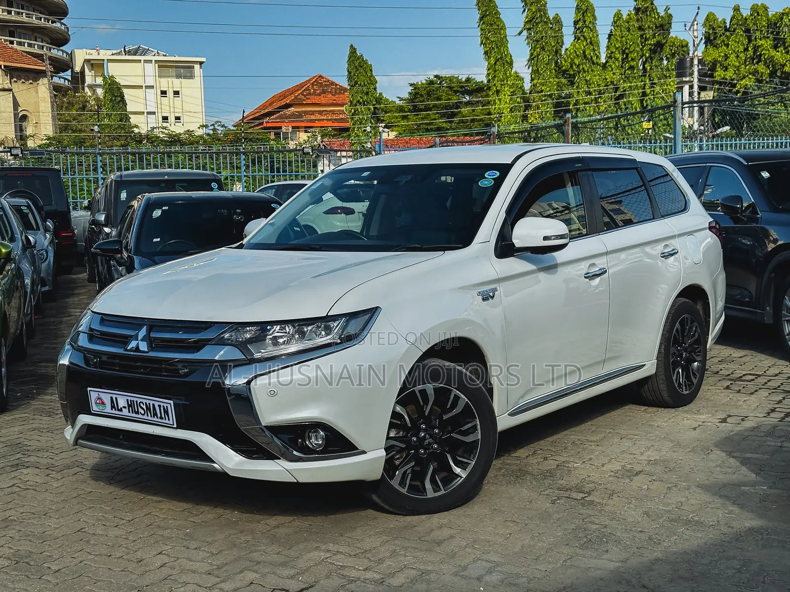 Mitsubishi Outlander PHEV 2018 Pearl