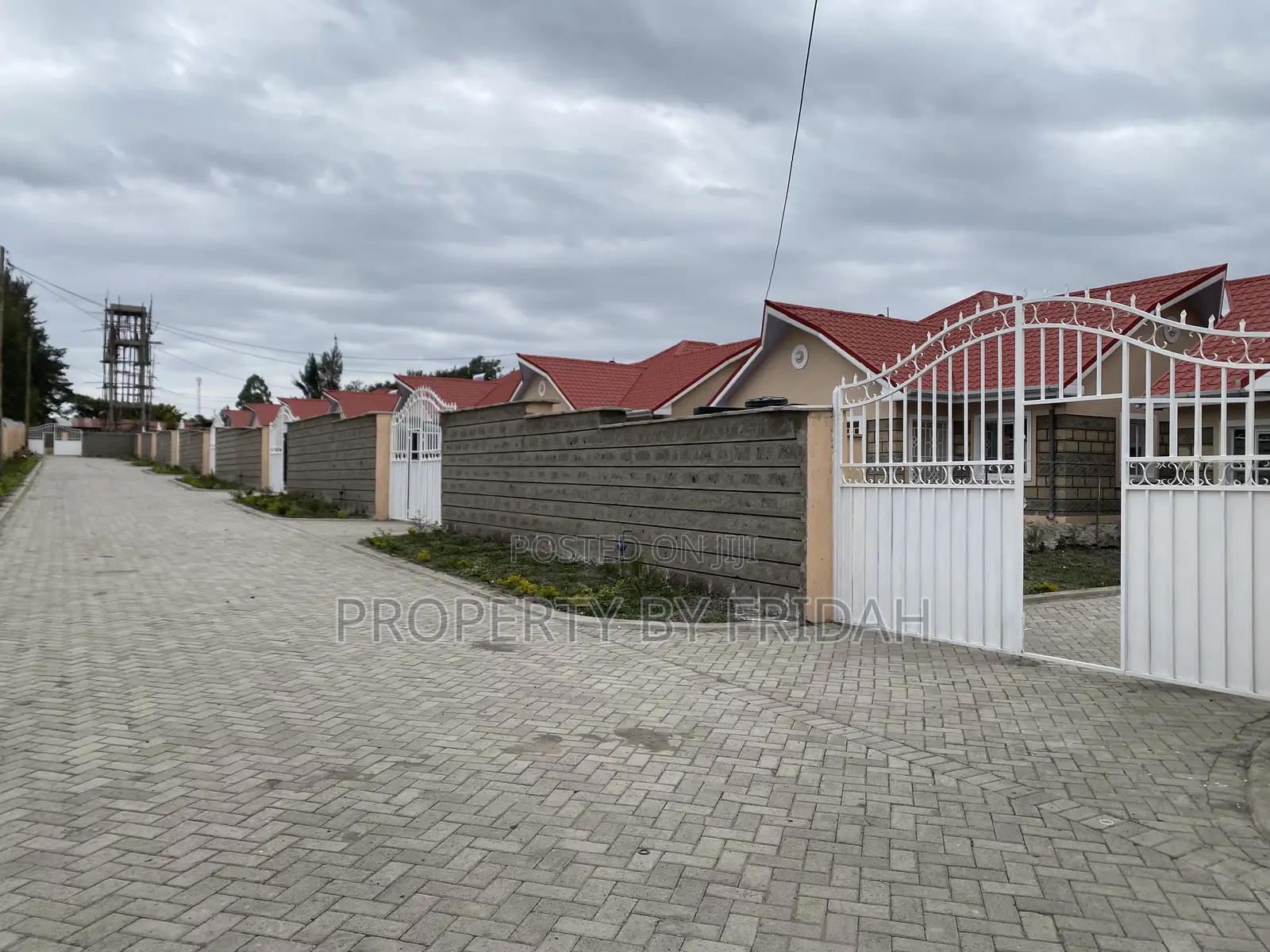3bdrm Bungalow in Kitengela for sale