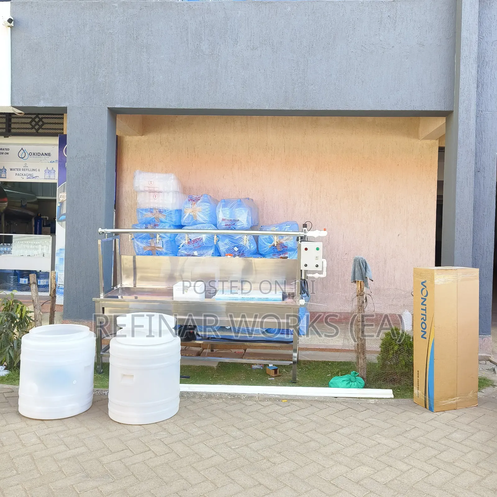 Commercial Water Purification Machines – Refill Station