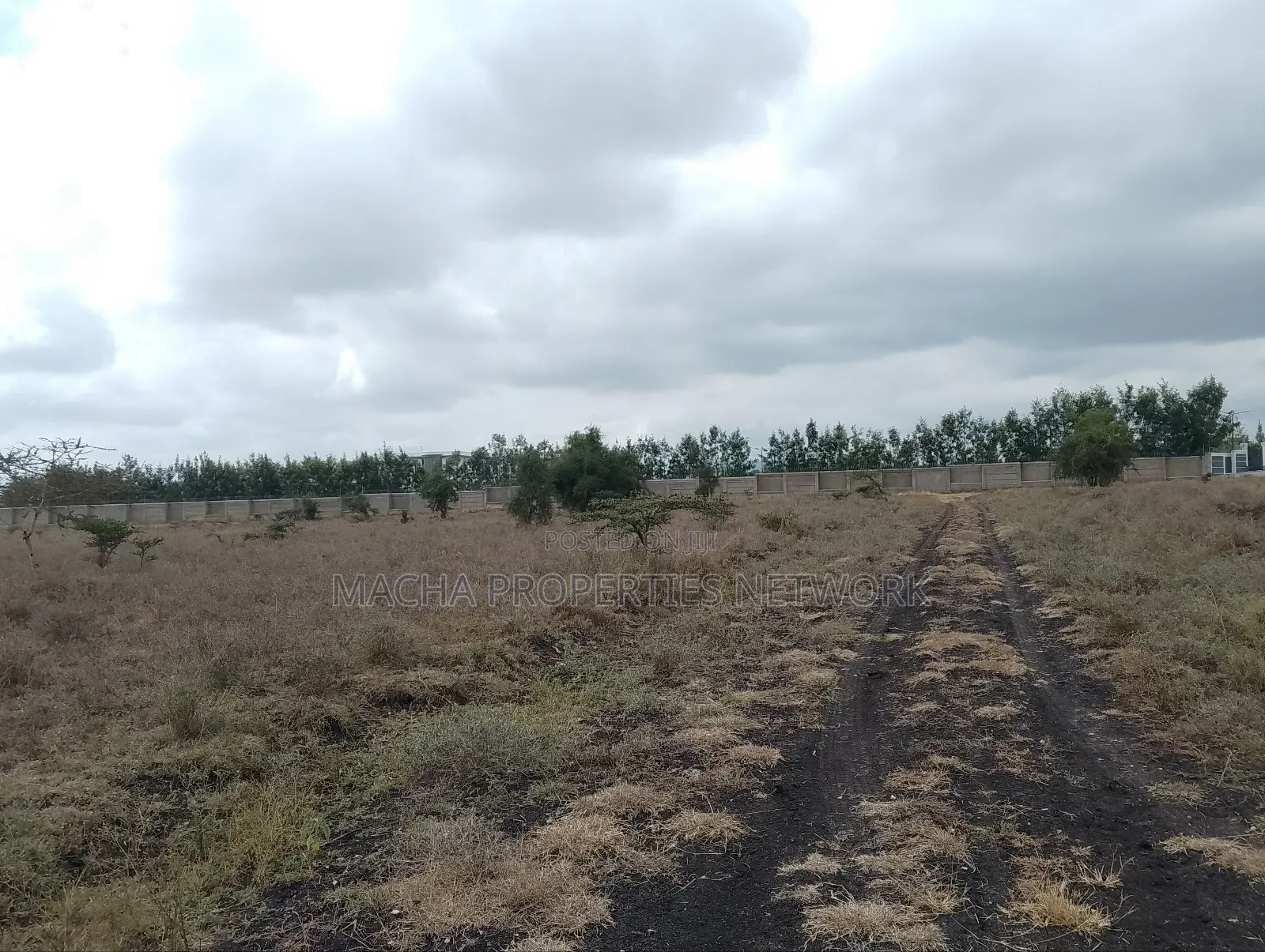 Konza 6 Plots Onsale Joined -Price 1.8m.