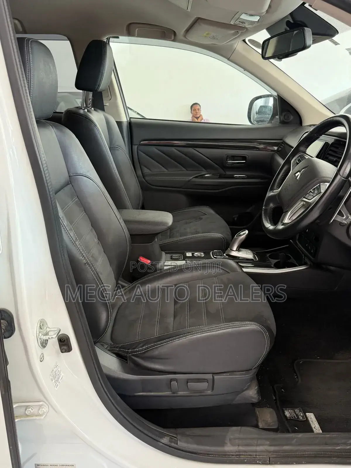 Mitsubishi Outlander 2018 White