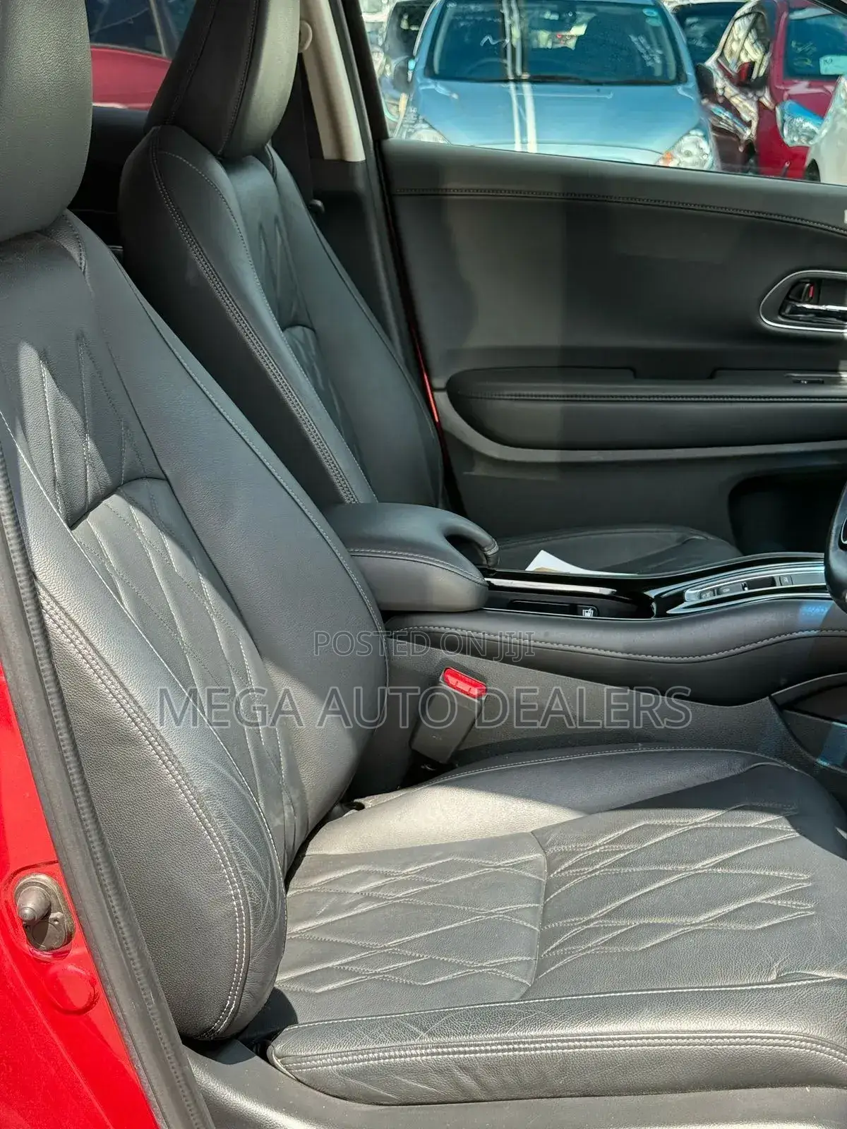 Honda Vezel 2018 Red