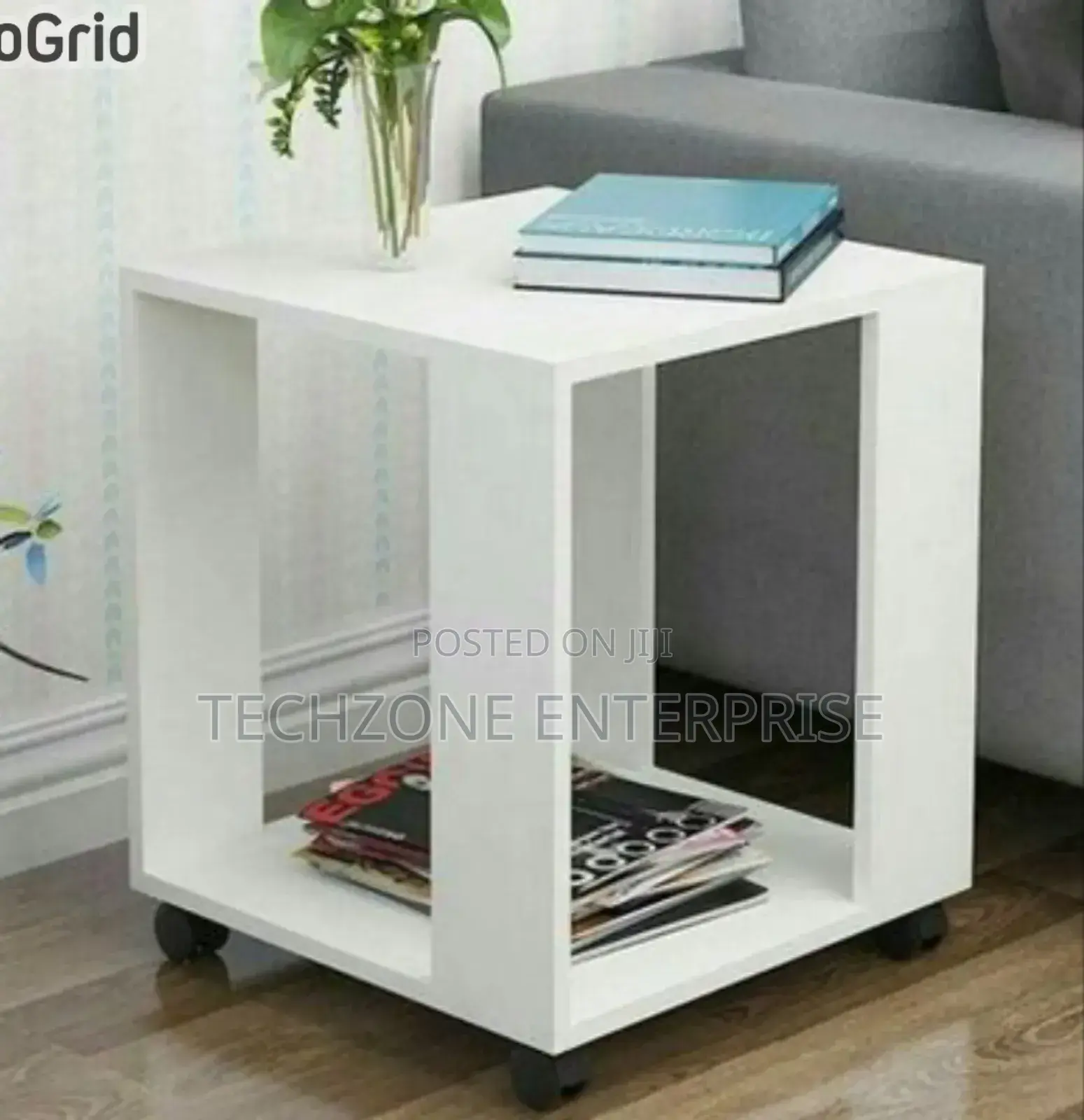 White Stylish Lee Sofa Side Tables 