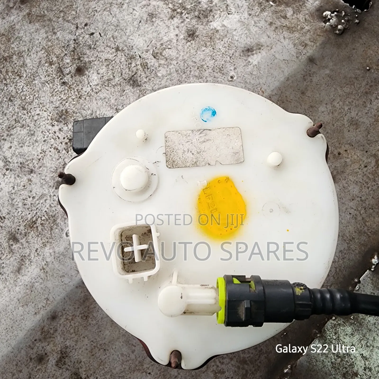 Fuelpump Mazda Primacy