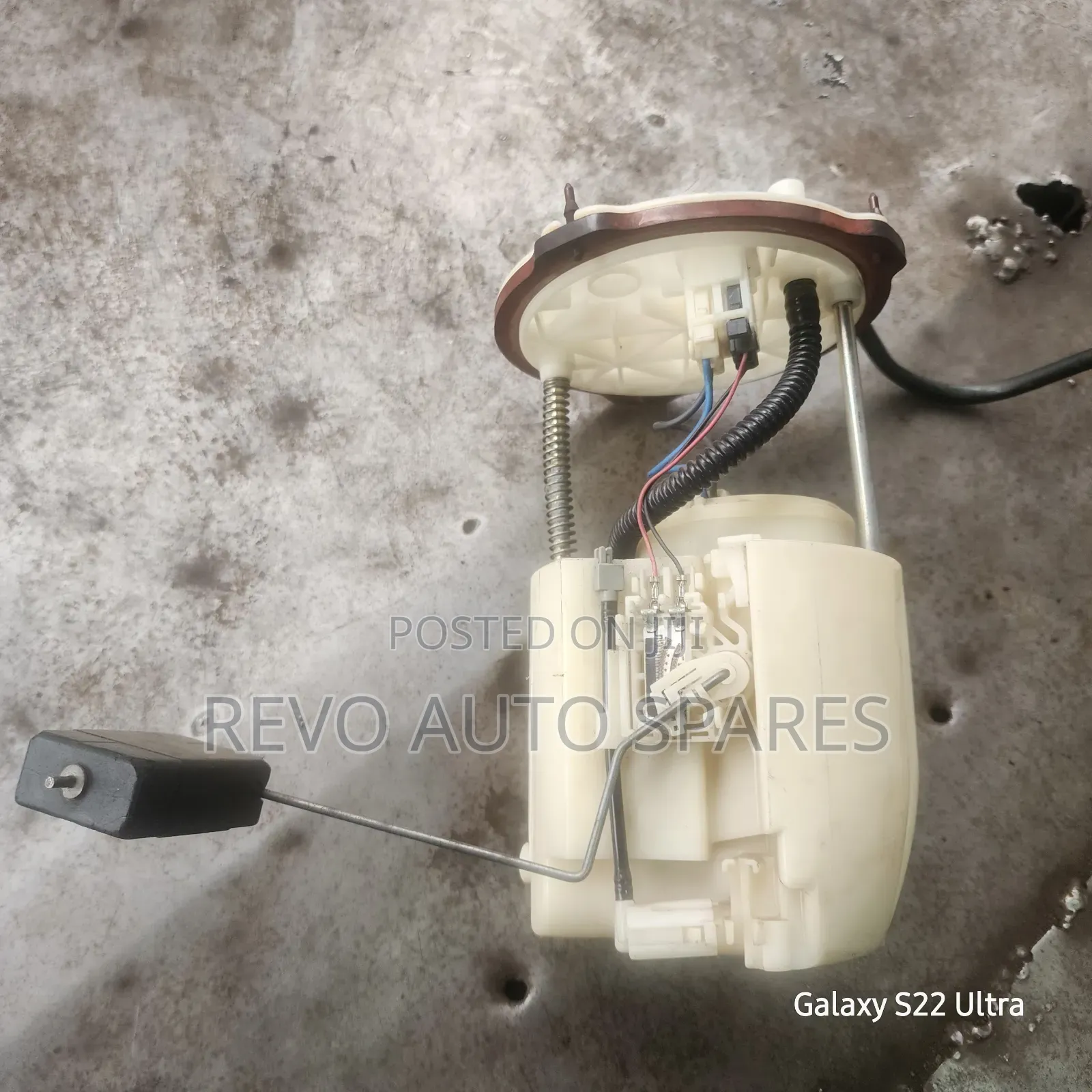 Fuelpump Mazda Primacy