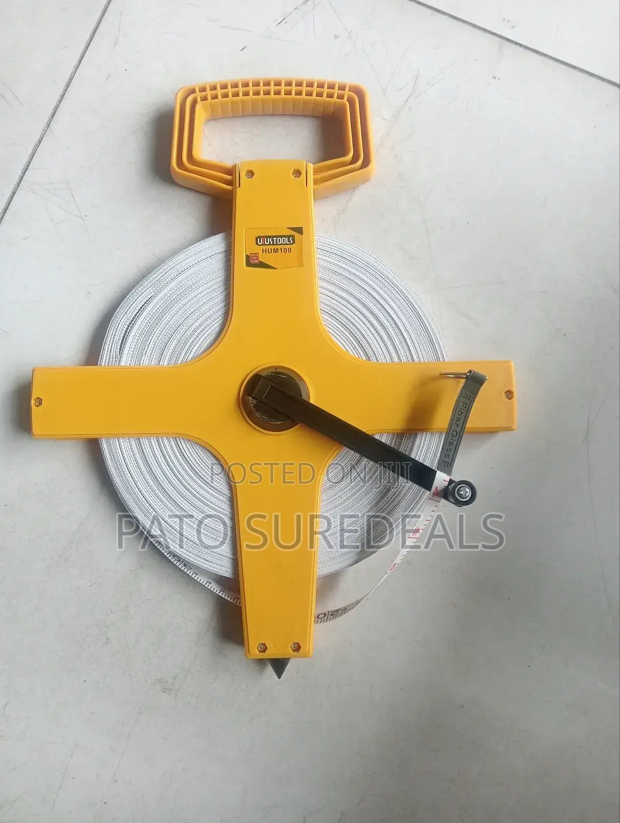 100m Fibreglass Measure Tape