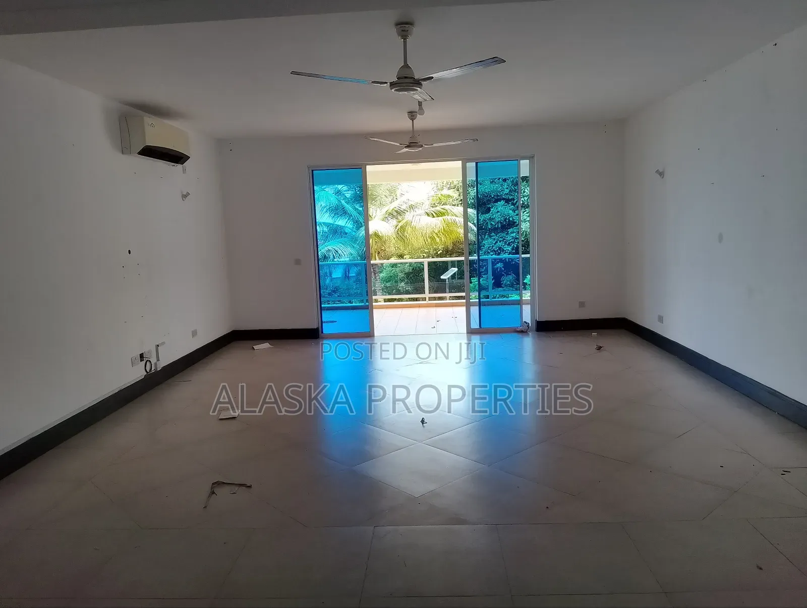 4bdrm Apartment in Nyali Estate for rent