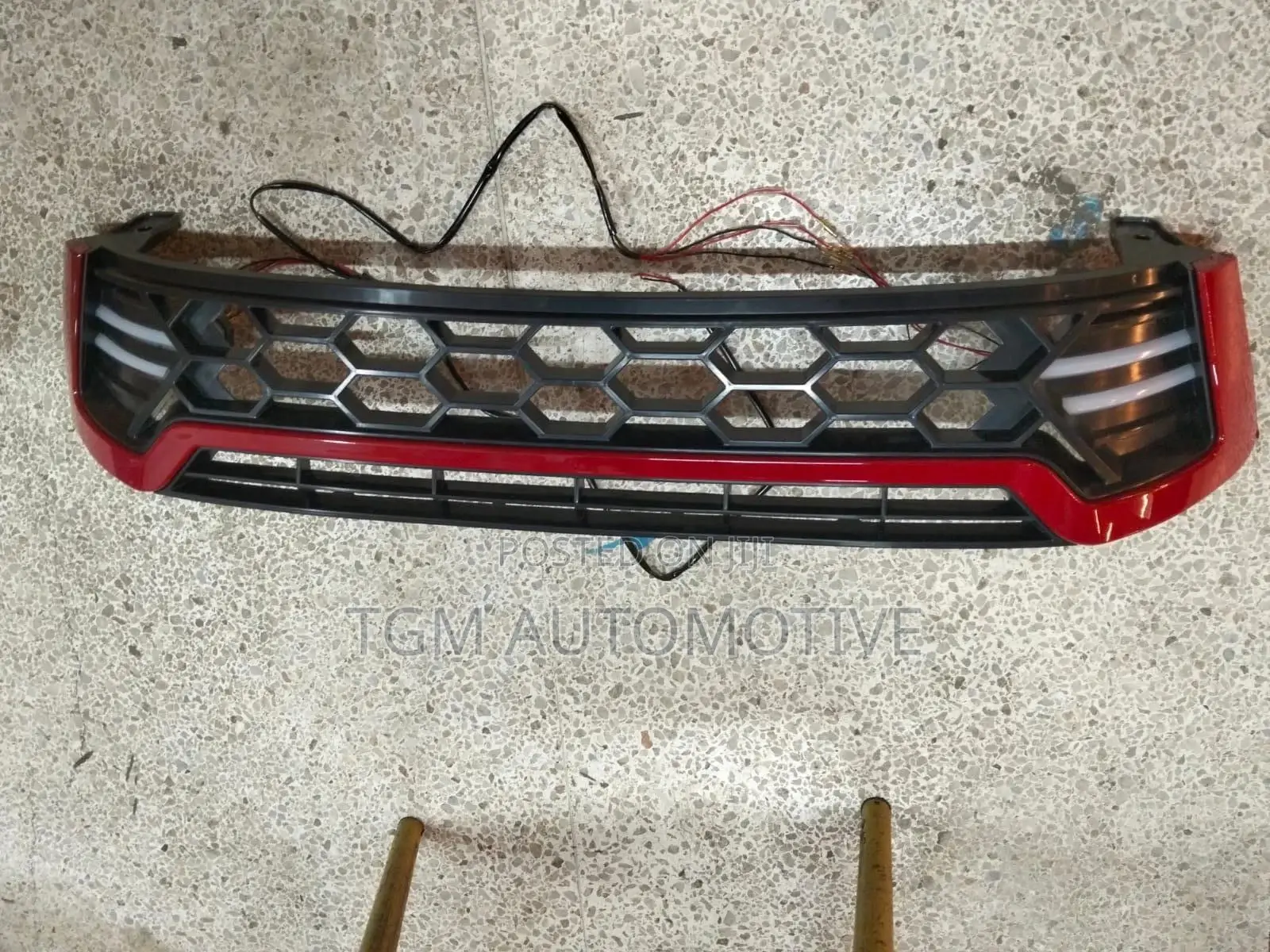 Hilux Revo 2015+ Front Grille With Led Light