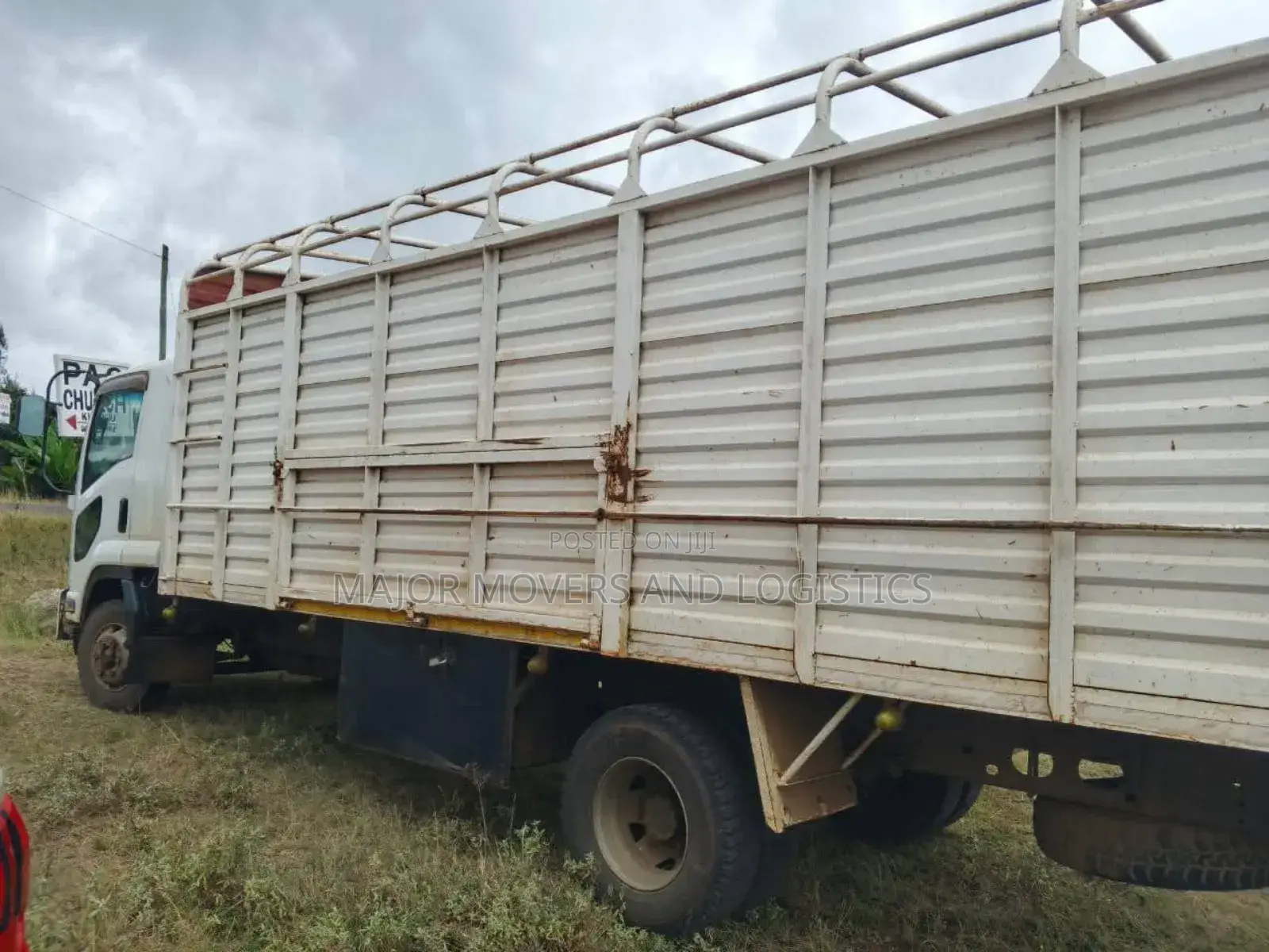 Truck for General Cargo Transport Available