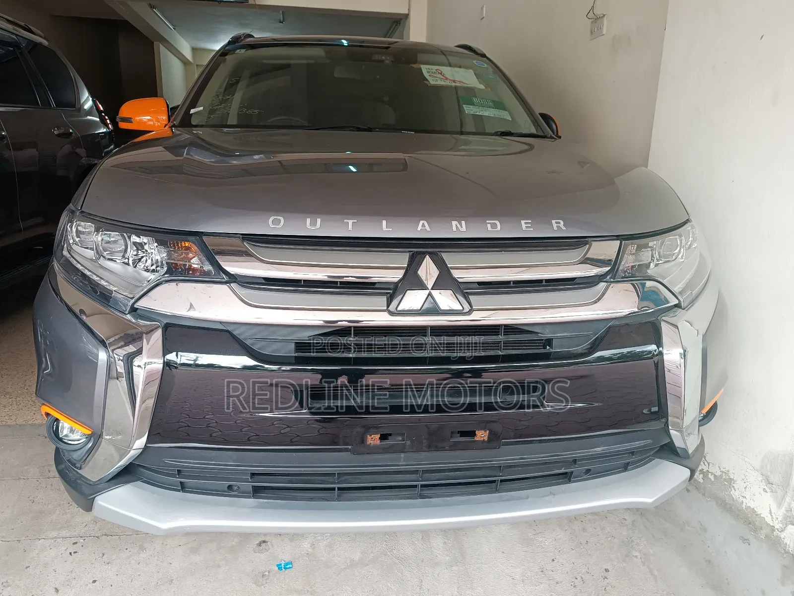 Mitsubishi Outlander 2018 Gray