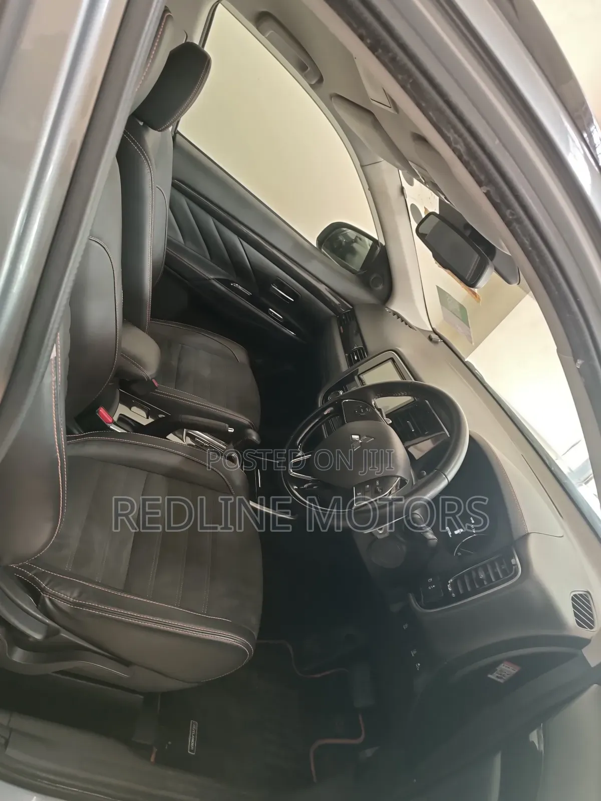 Mitsubishi Outlander 2018 Gray