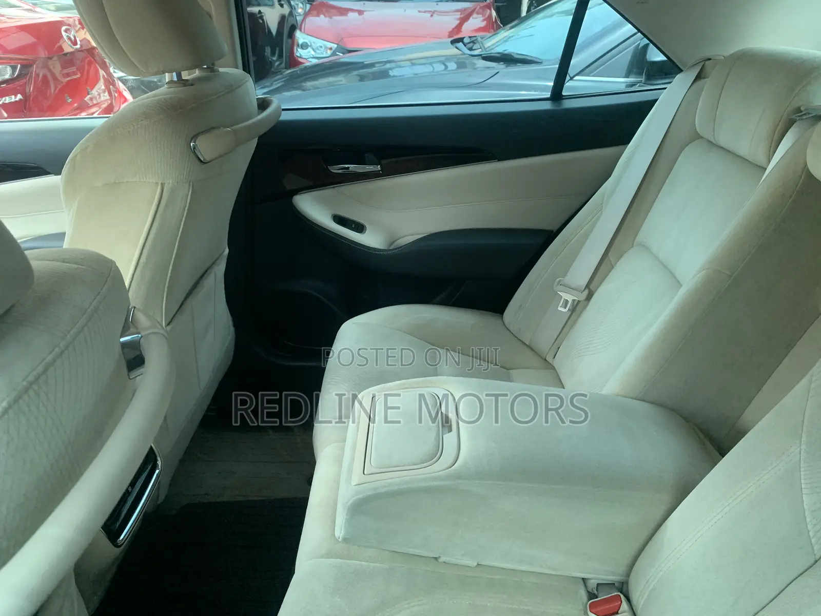 Toyota Crown 2018 Black