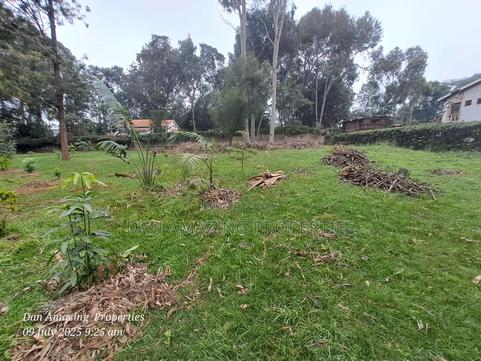 1 Acre Red Soil in Karen Windridge Touching Tarmac for Sale