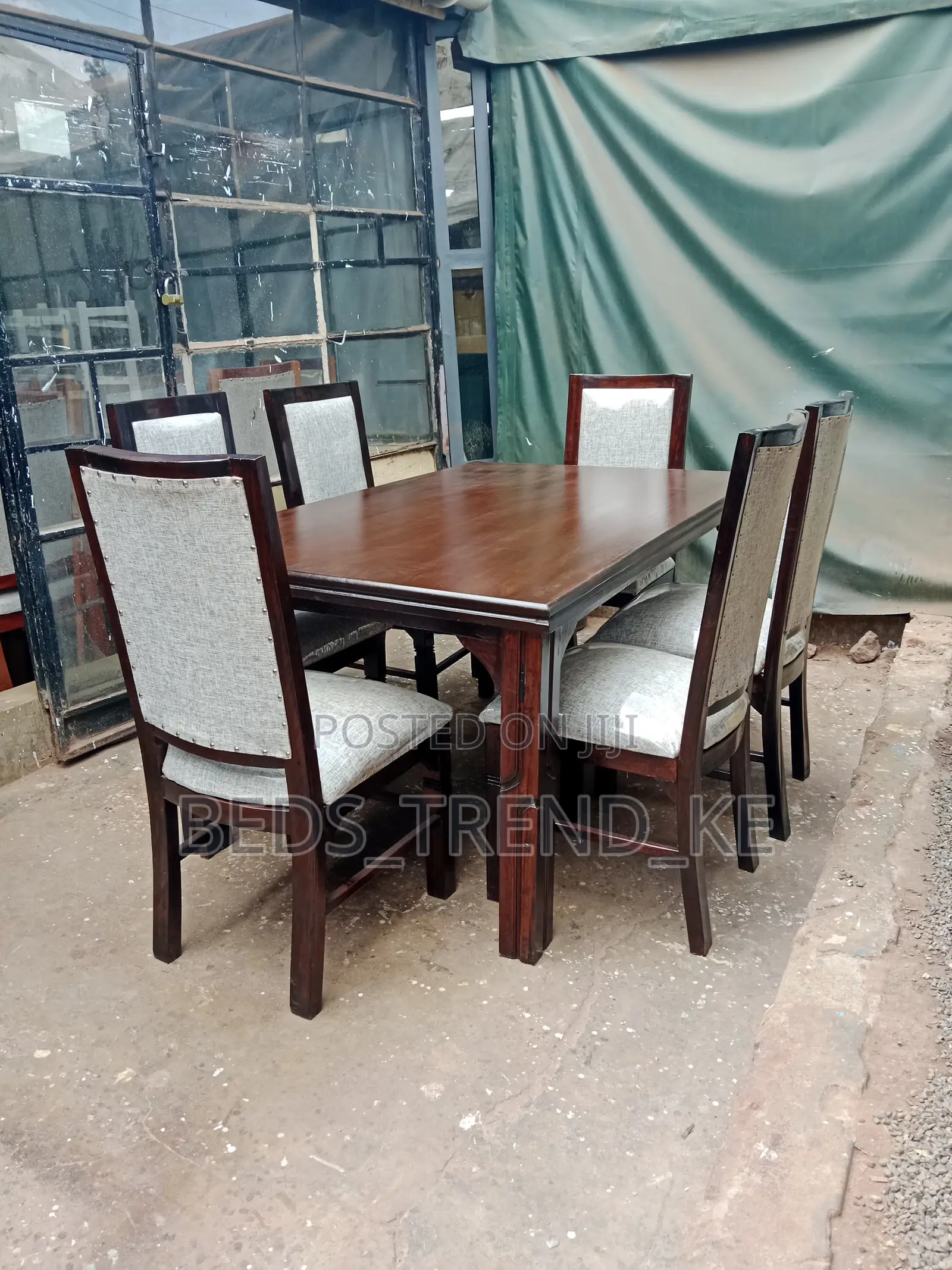 Decent 6 Seater Dining Set