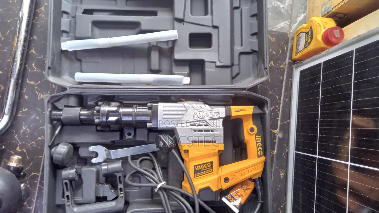 Ingco 1300w Demolition Breaker,