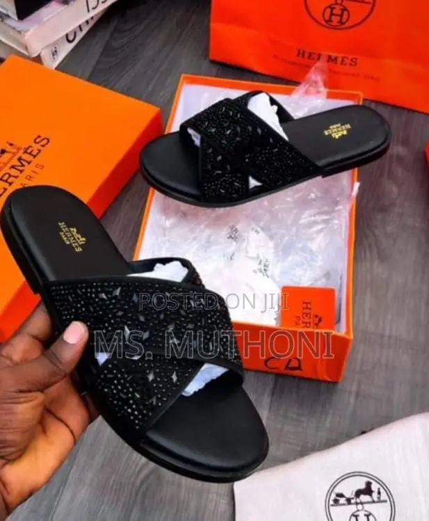 Studded Hermes Gents Slides (Size 40-45)