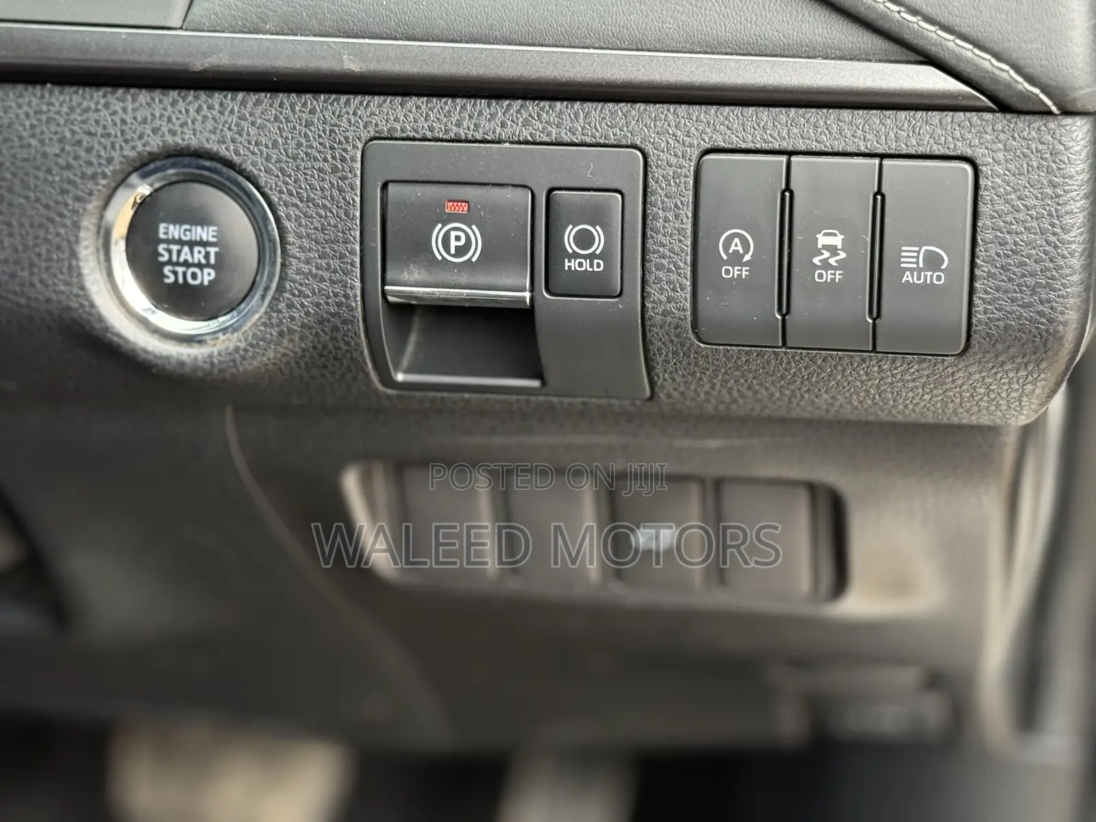 Toyota Harrier 2.0 2020 Pearl