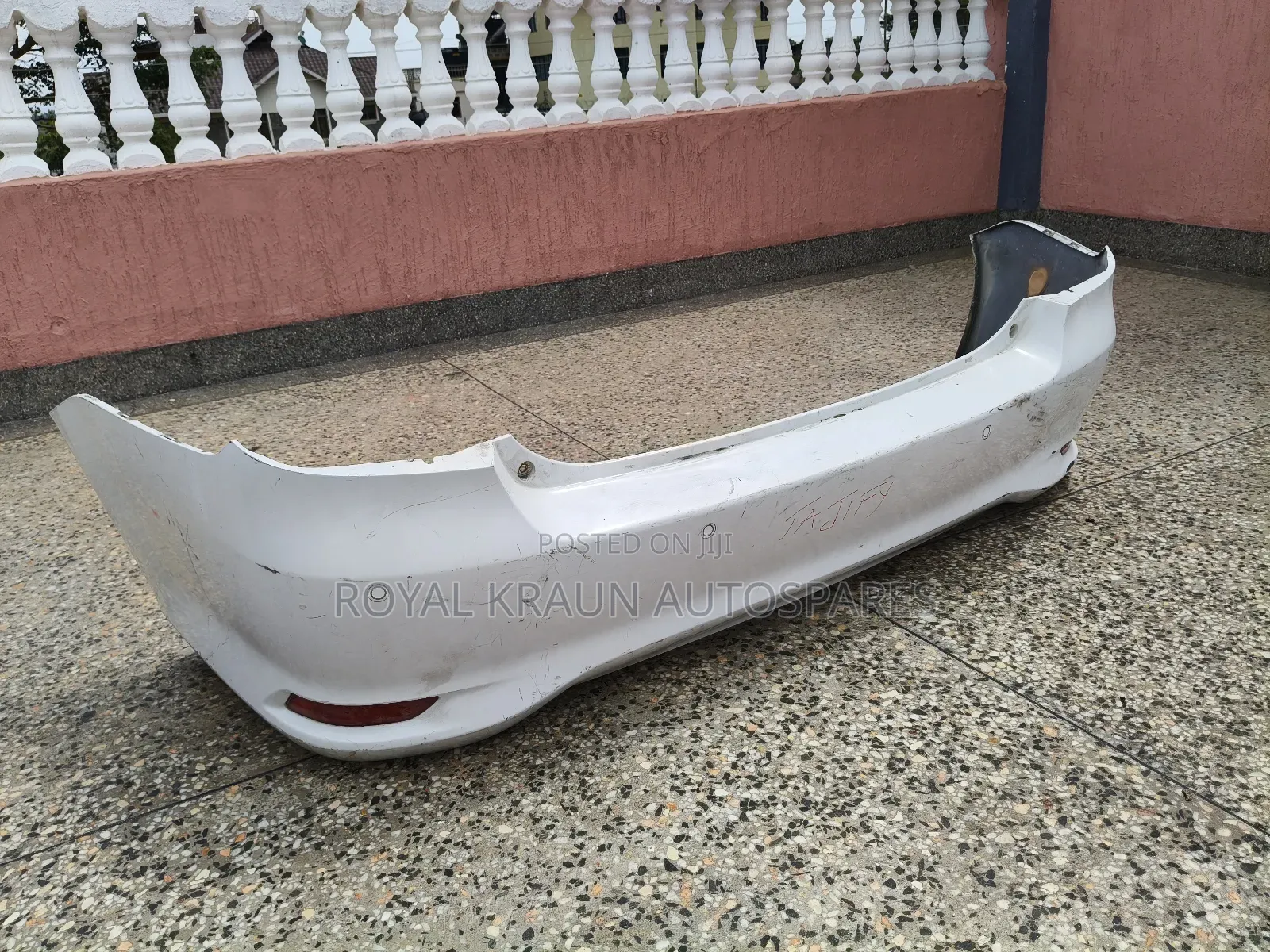 Axio 165 Back Bumper 2018 Model