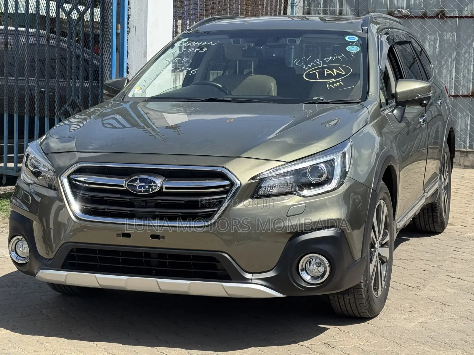 Subaru Outback 2019 Green