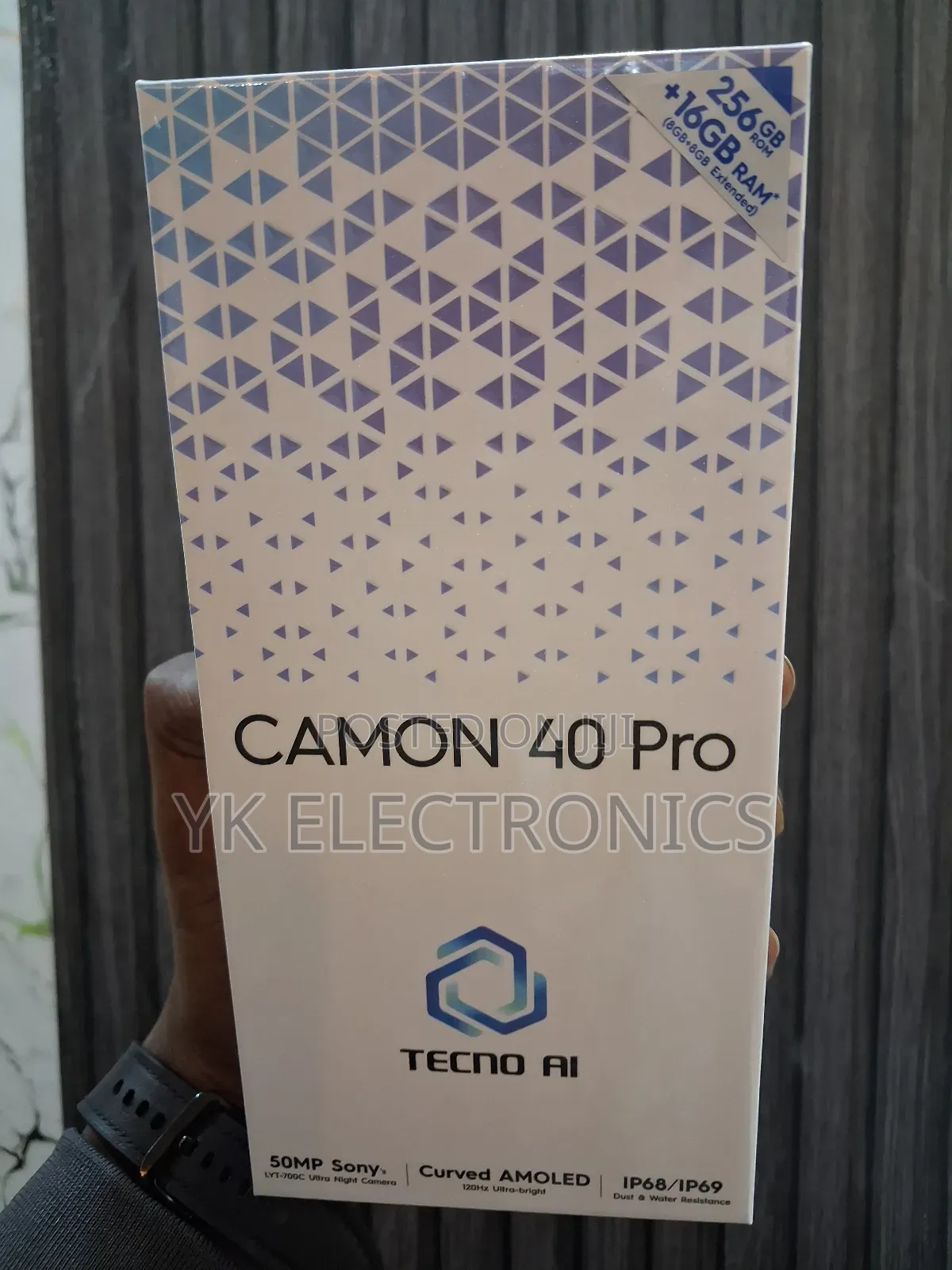 New Tecno Camon 40 Pro 256 GB Green