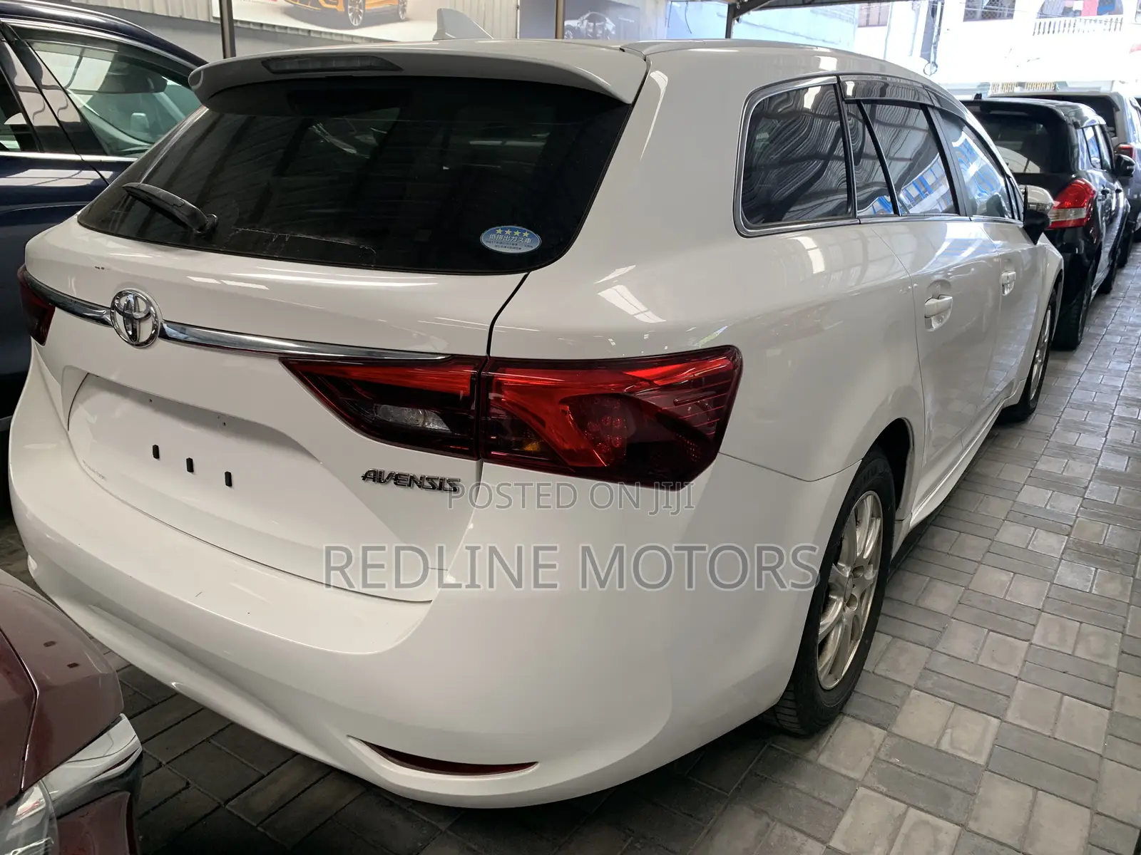 Toyota Avensis 2017 White