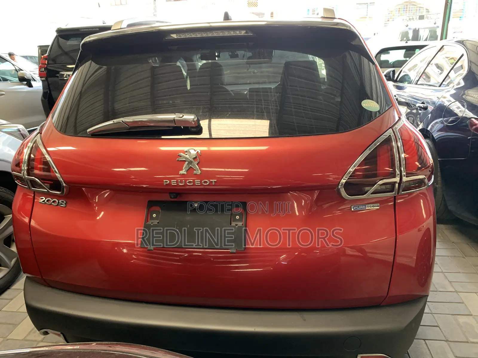 Peugeot 2008 1.6 BlueHD (100 Hp) 2018 Red