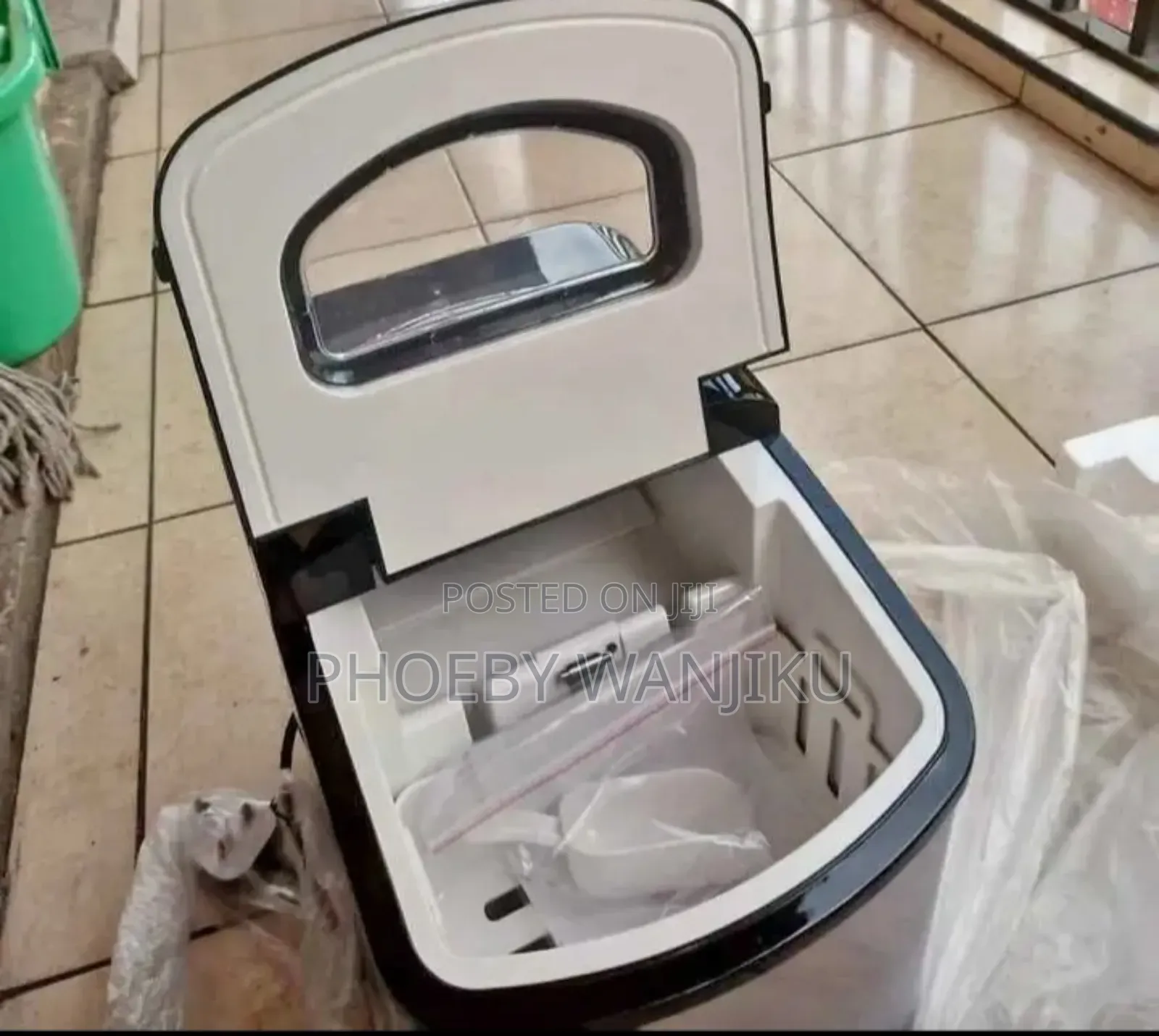 Ice Cube Maker Machine