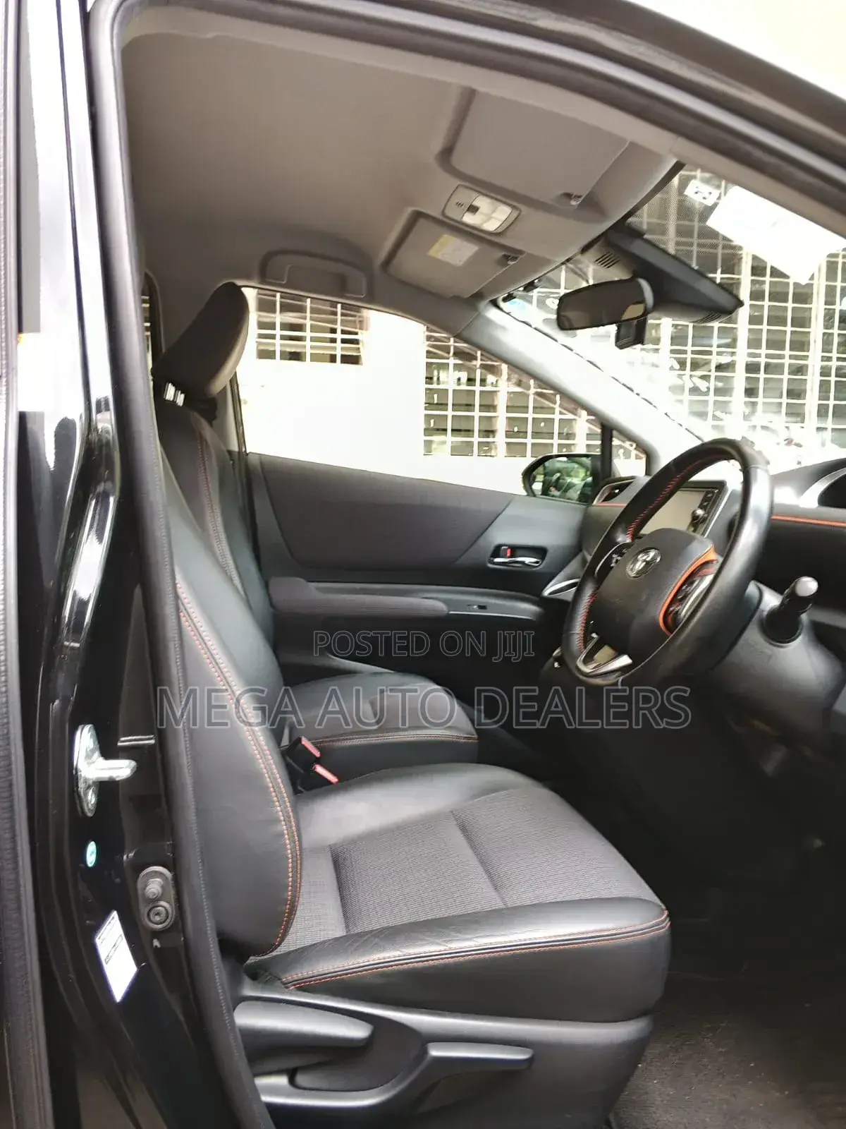Toyota Sienta 2018 Black