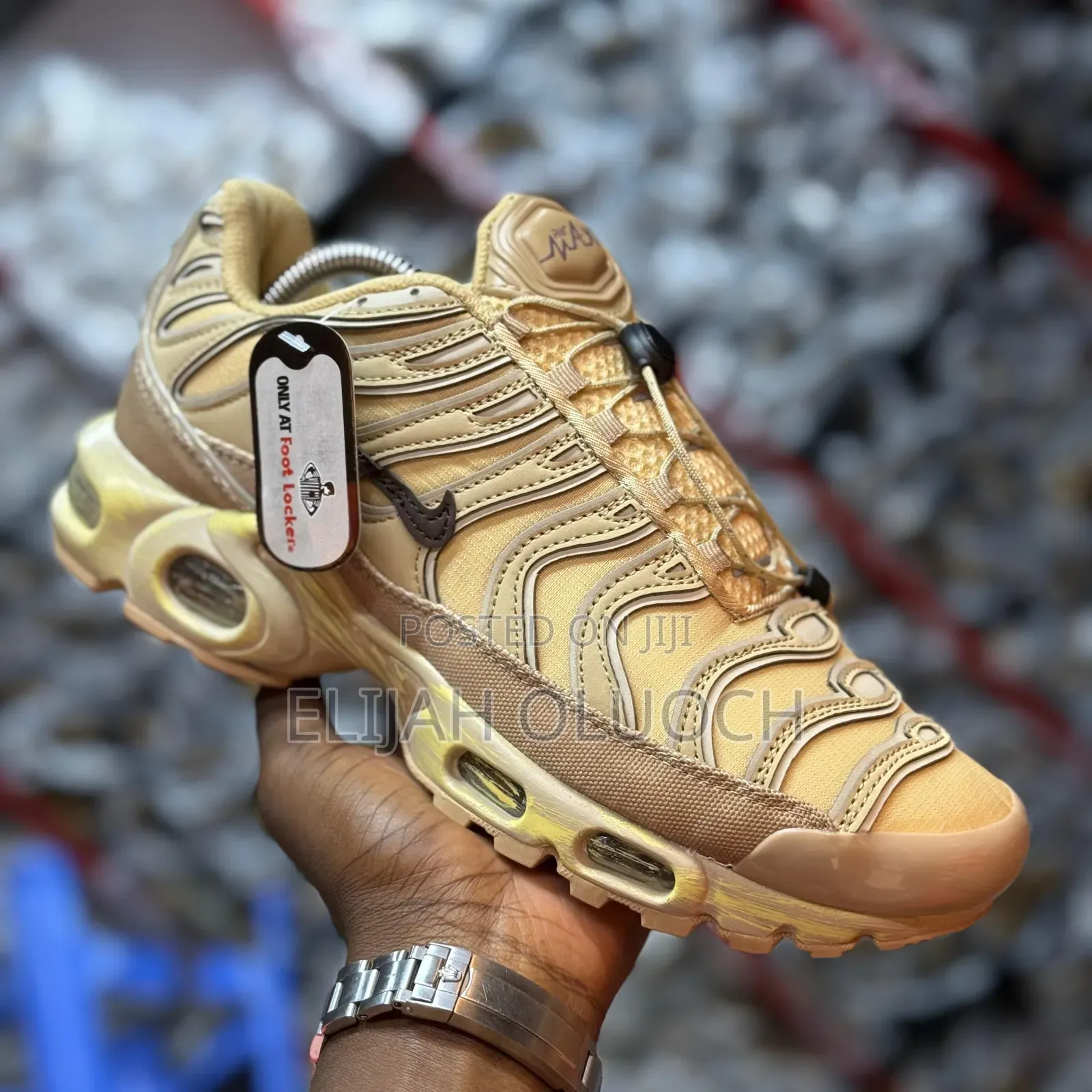 Nike Tn Airmax Plus Sesame
Brown